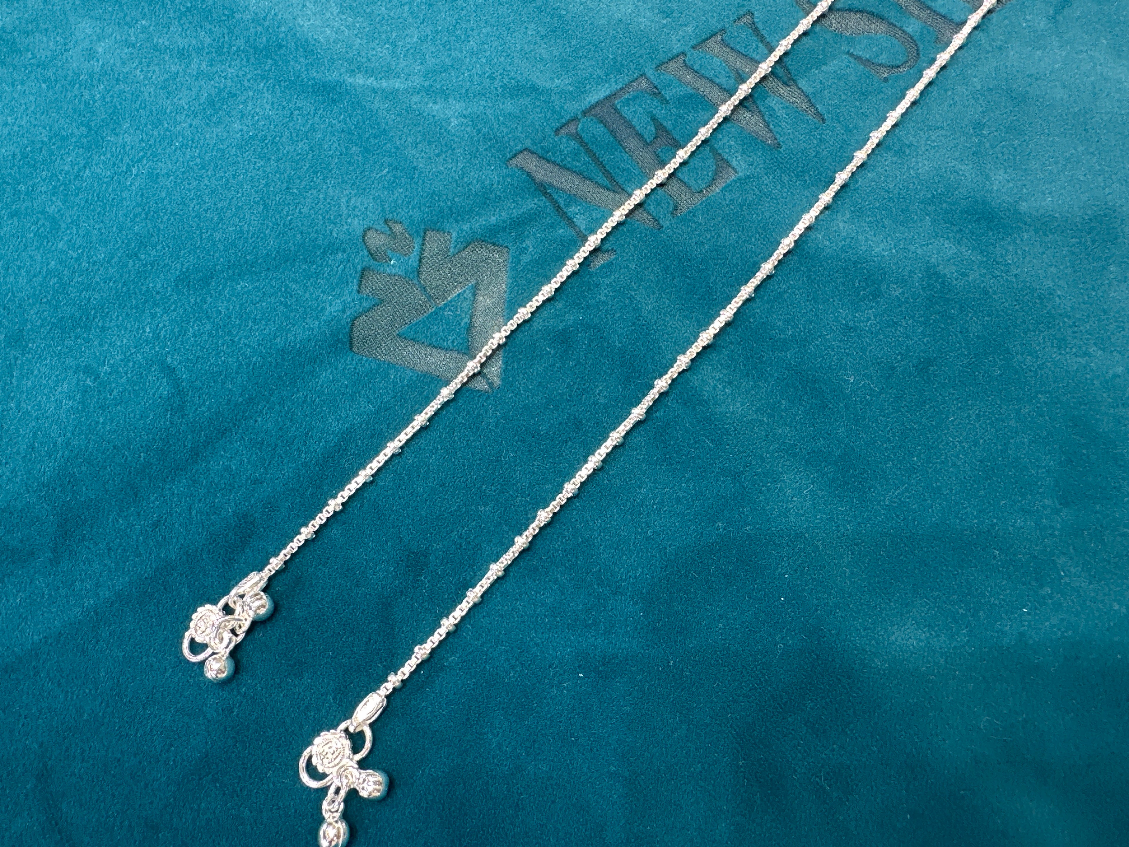 Women’s Fancy/Traditional Silver Anklet