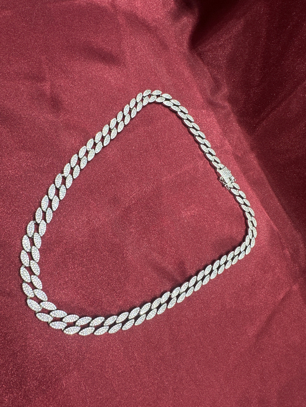 Men’s iced out silver 925 chain W/ CZ diamonds (8mm)