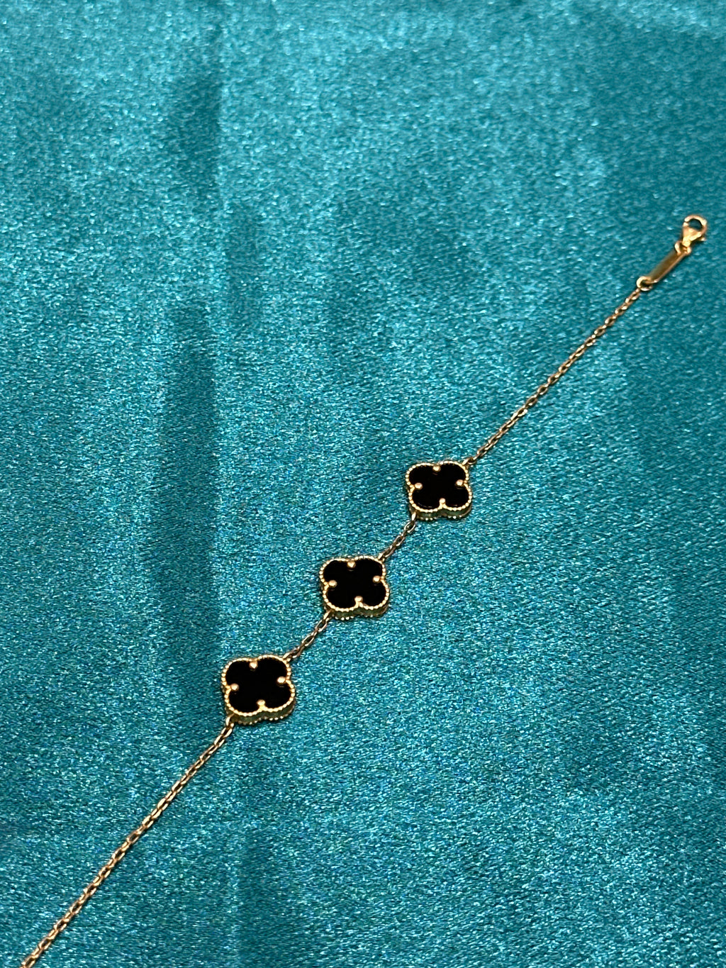 22K Gold Bracelet 3 Clover Black Design