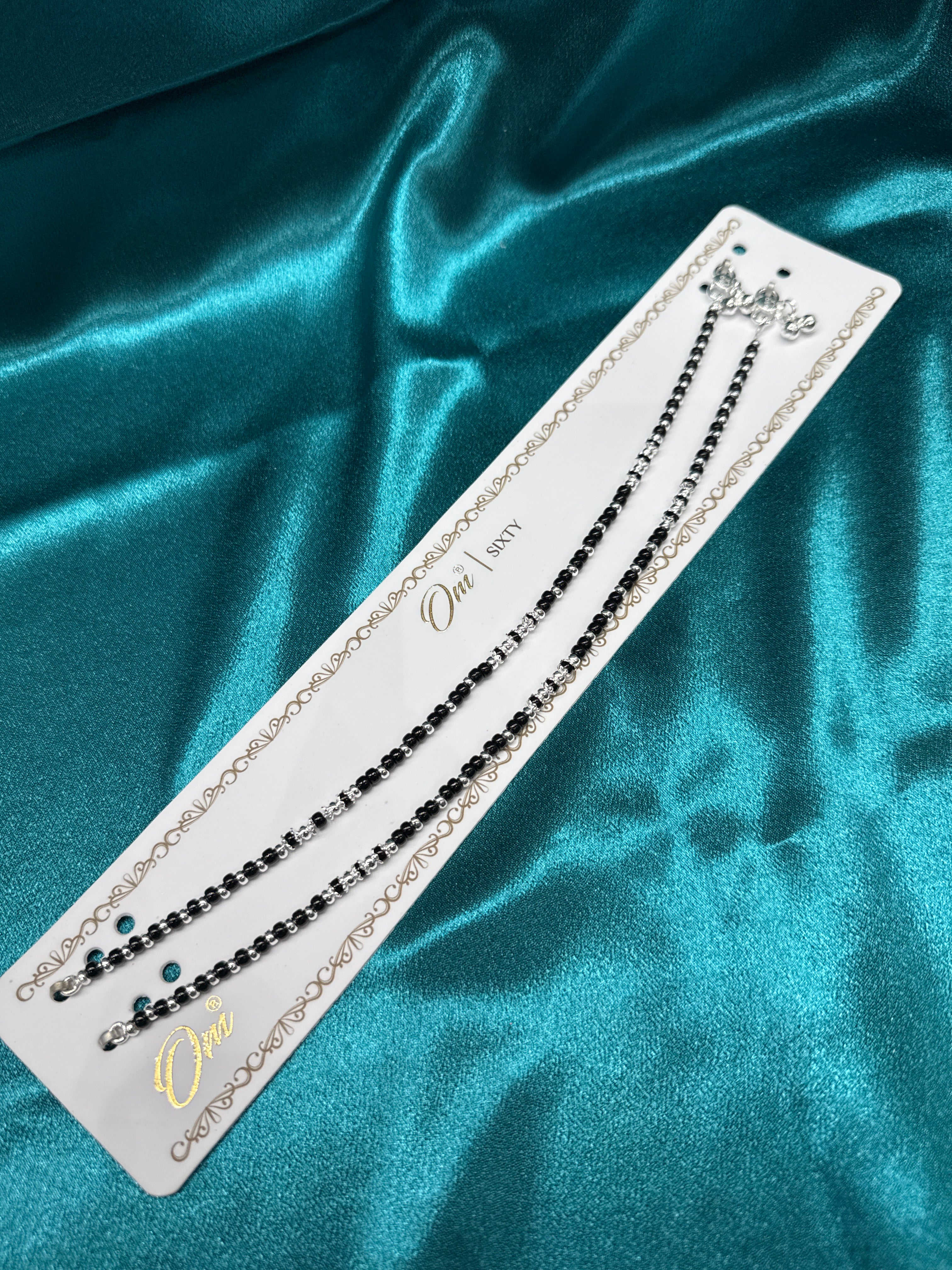 Women’s Fancy/Traditional Silver Black Beads Anklet