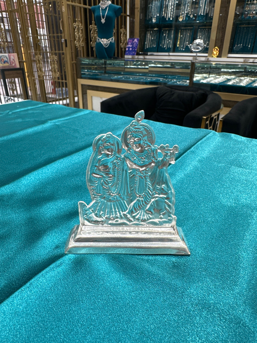 Silver Rada Krishan Ji Idol