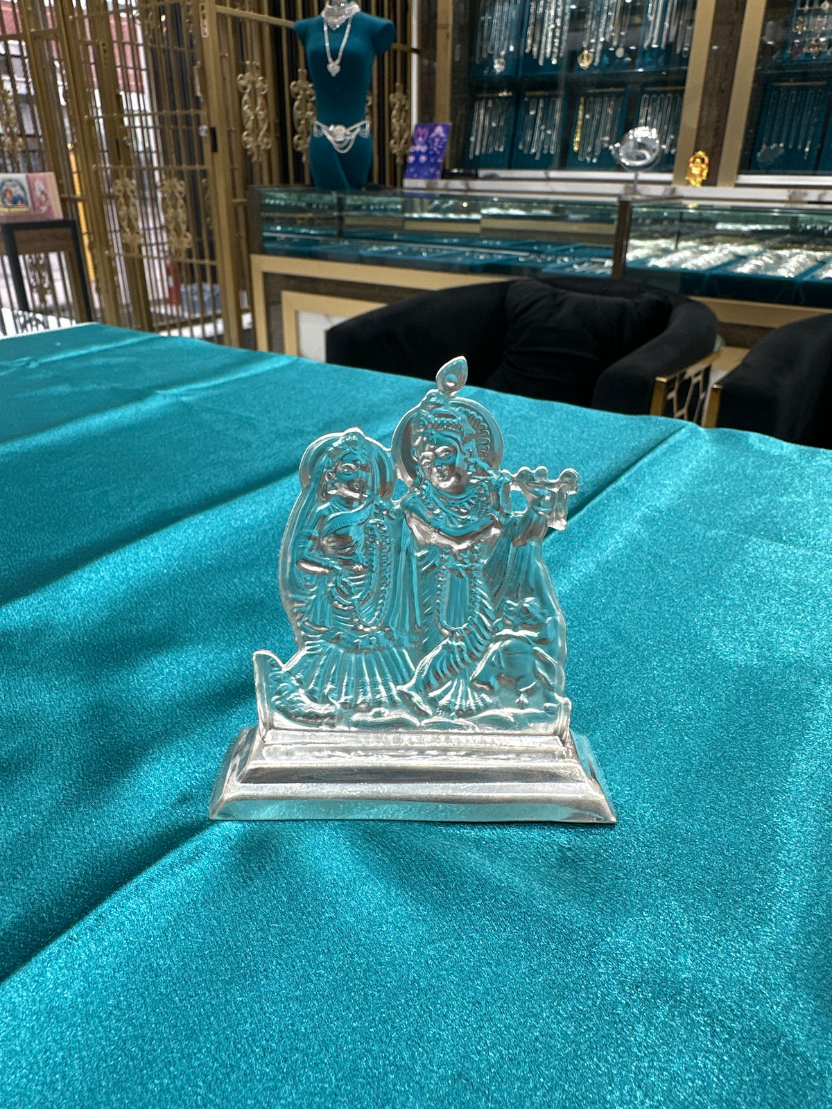 Silver Rada Krishan Ji Idol