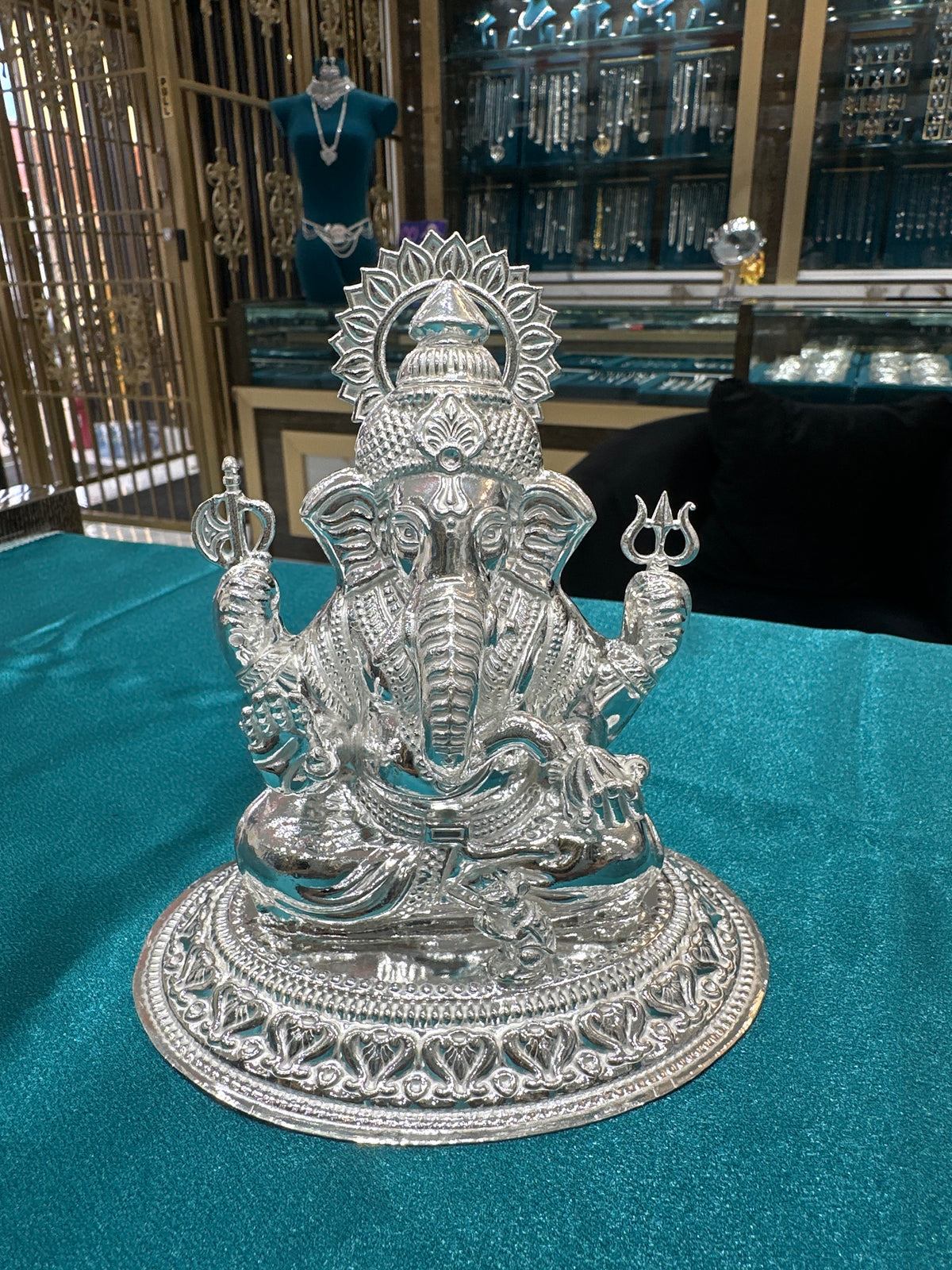 Silver Ganesh Ji Idol