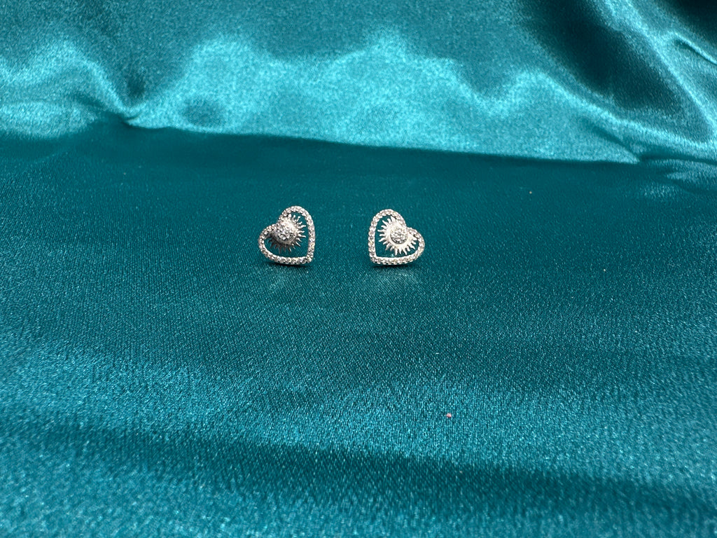 Women’s Fancy Silver pendant set