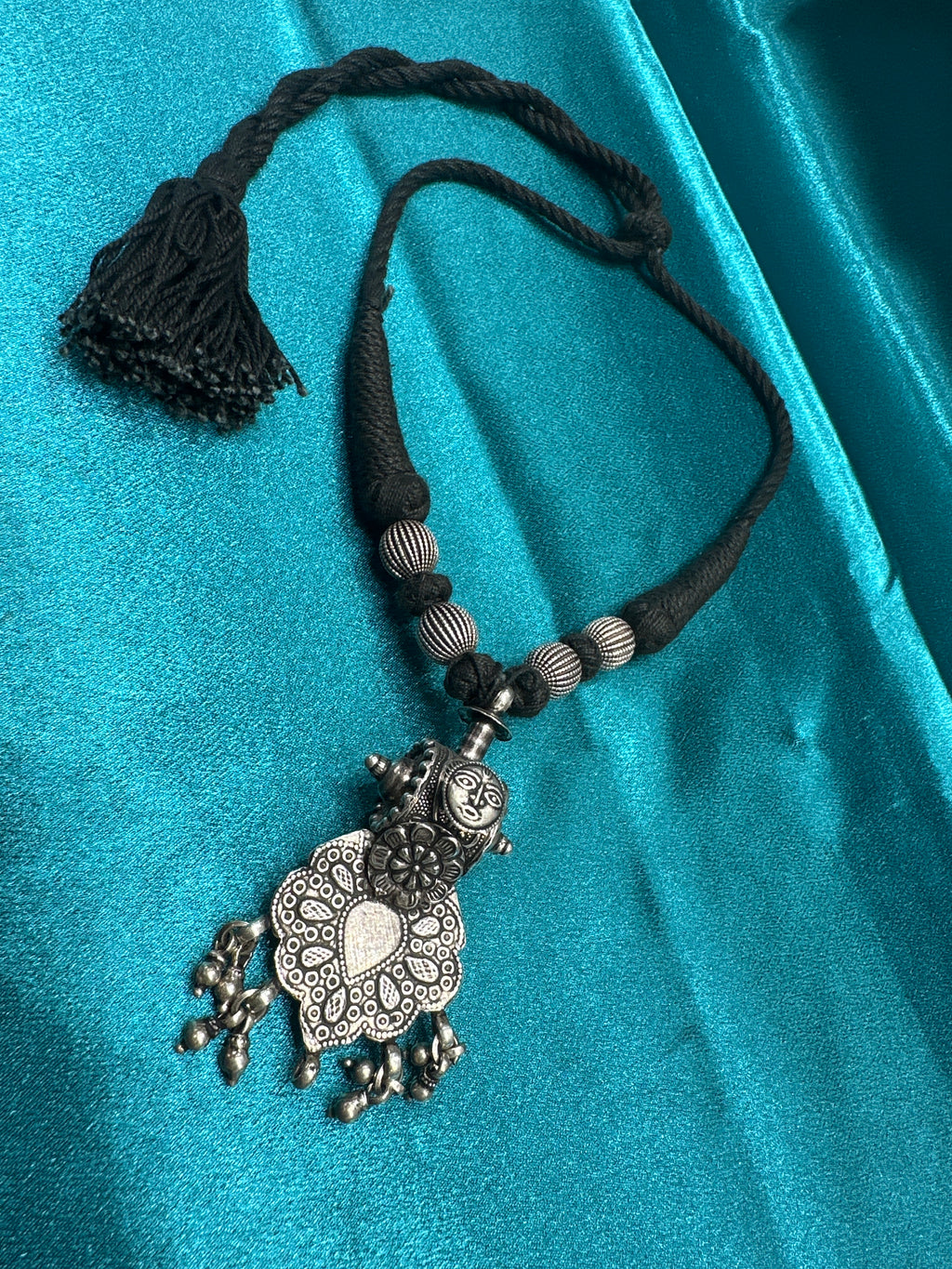 Antique Style Designer Silver necklace