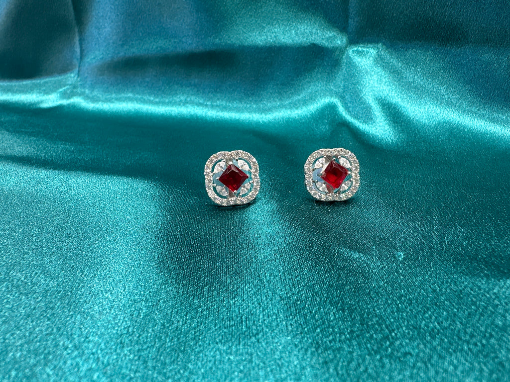 Women’s Fancy Silver pendant set