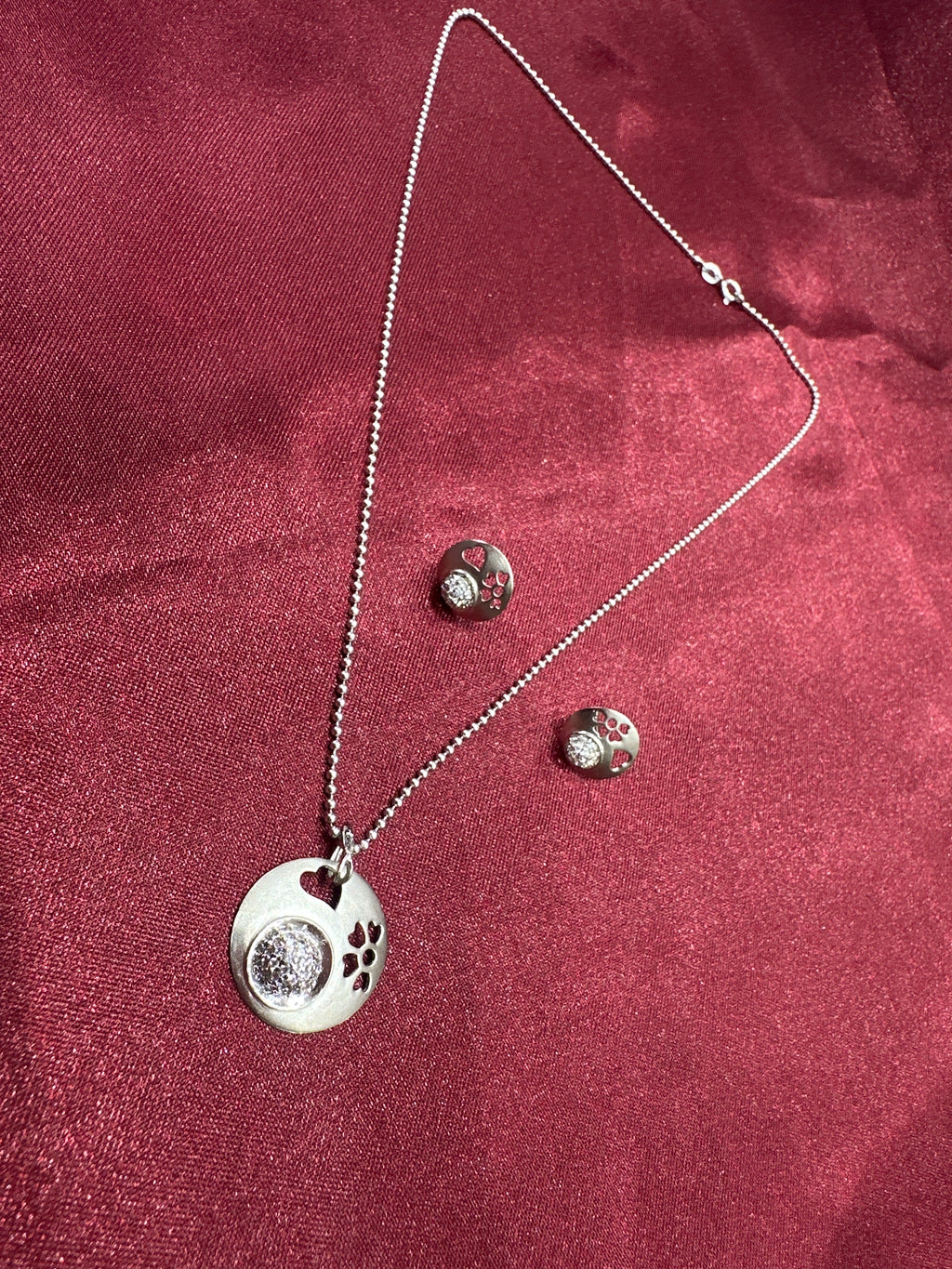 Women’s Fancy Silver pendant set