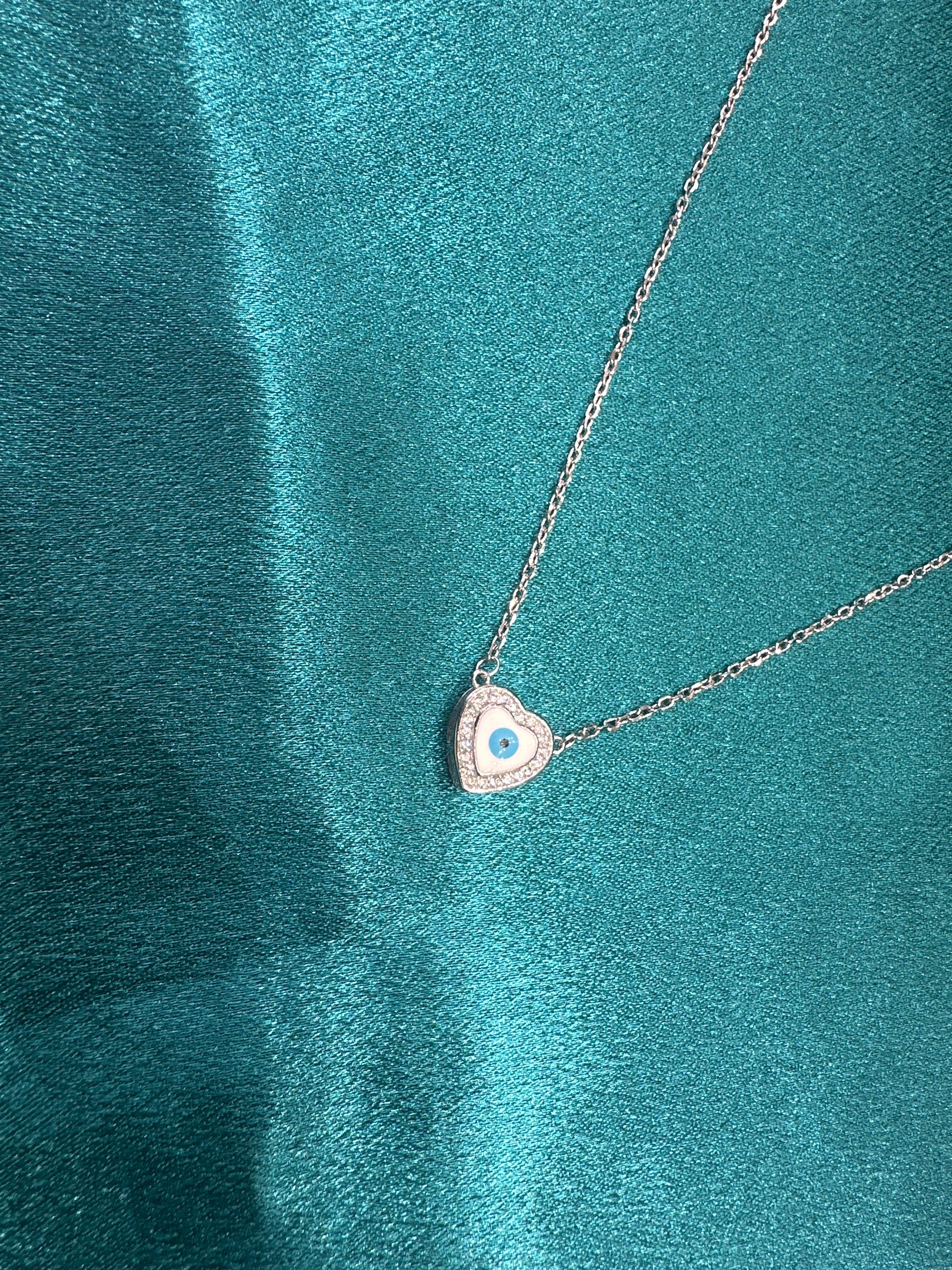 Women’s Fancy Silver pendant chain