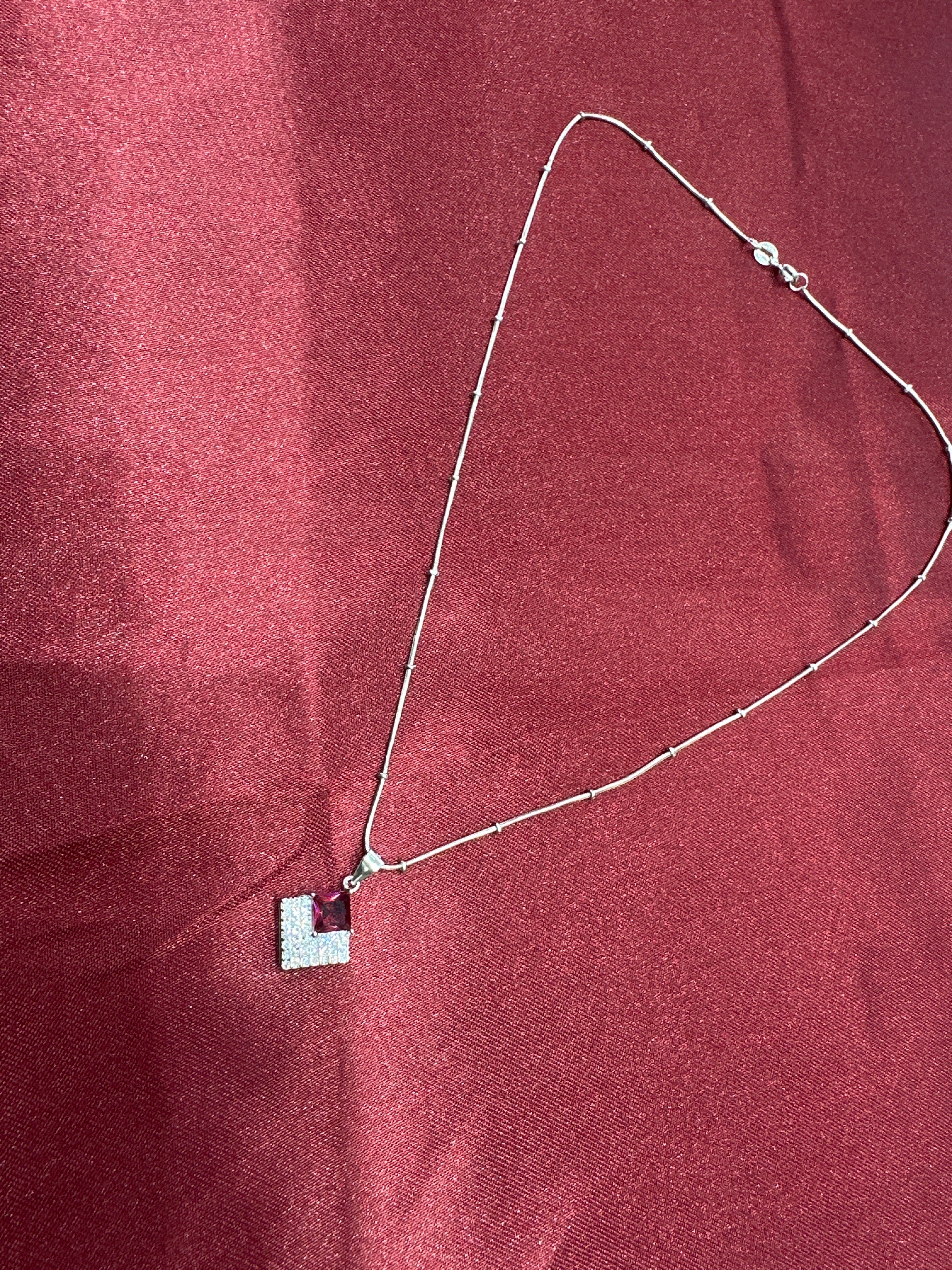 Women’s Fancy Silver pendant set