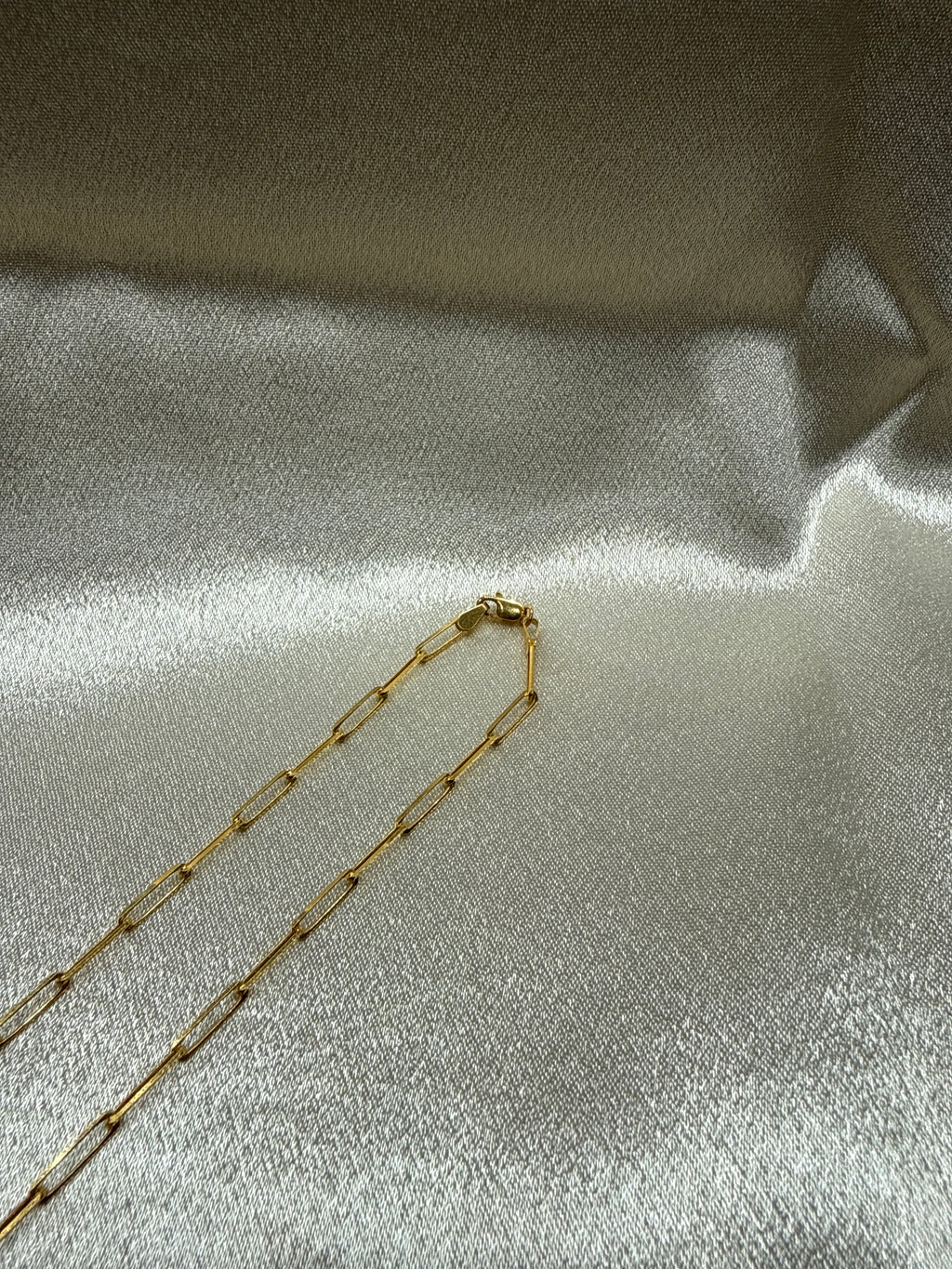 22K Designer Gold Chain (Paperclip Design)