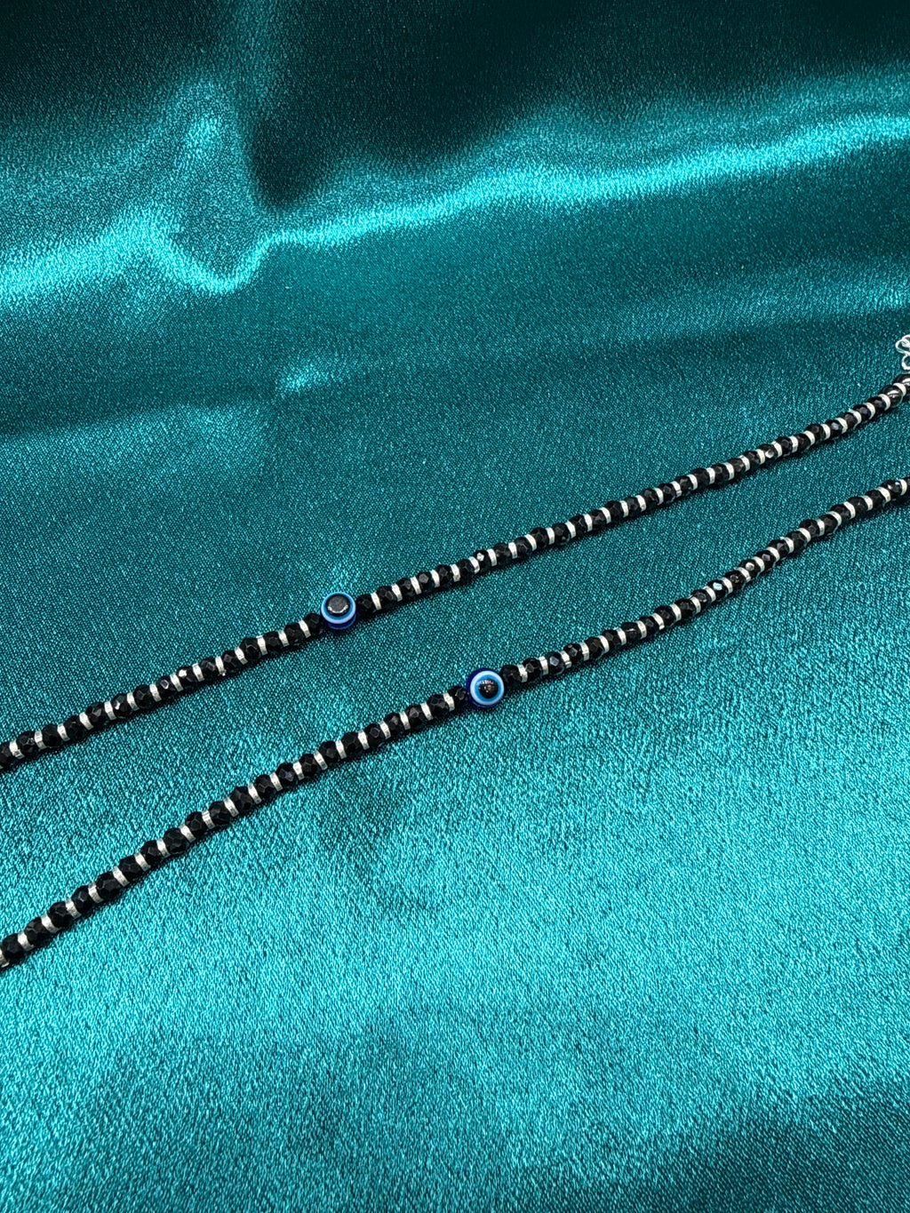 Women’s Fancy/Traditional Silver Black Beads Anklet