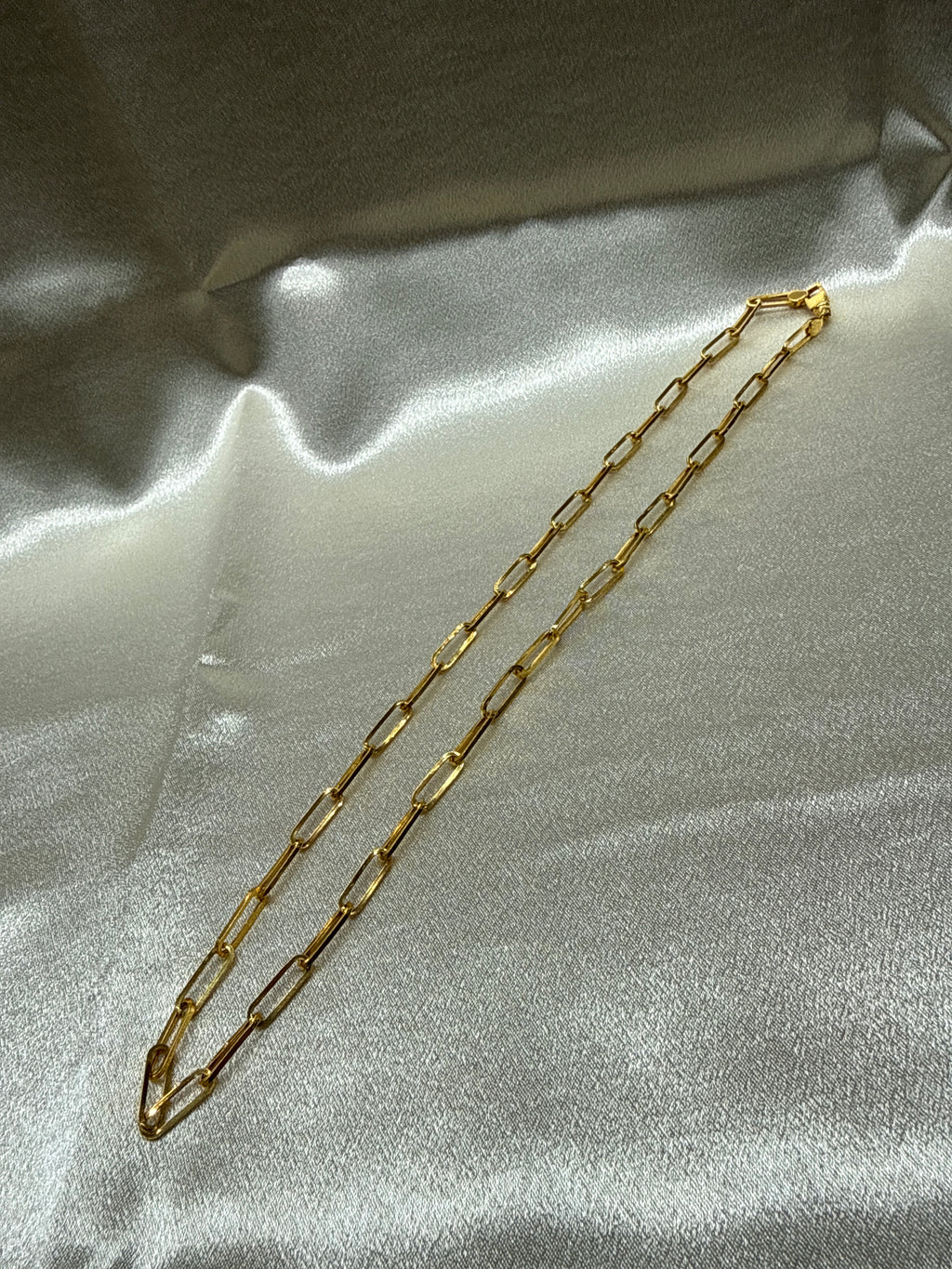 22K Designer Gold Chain (Paperclip Design)