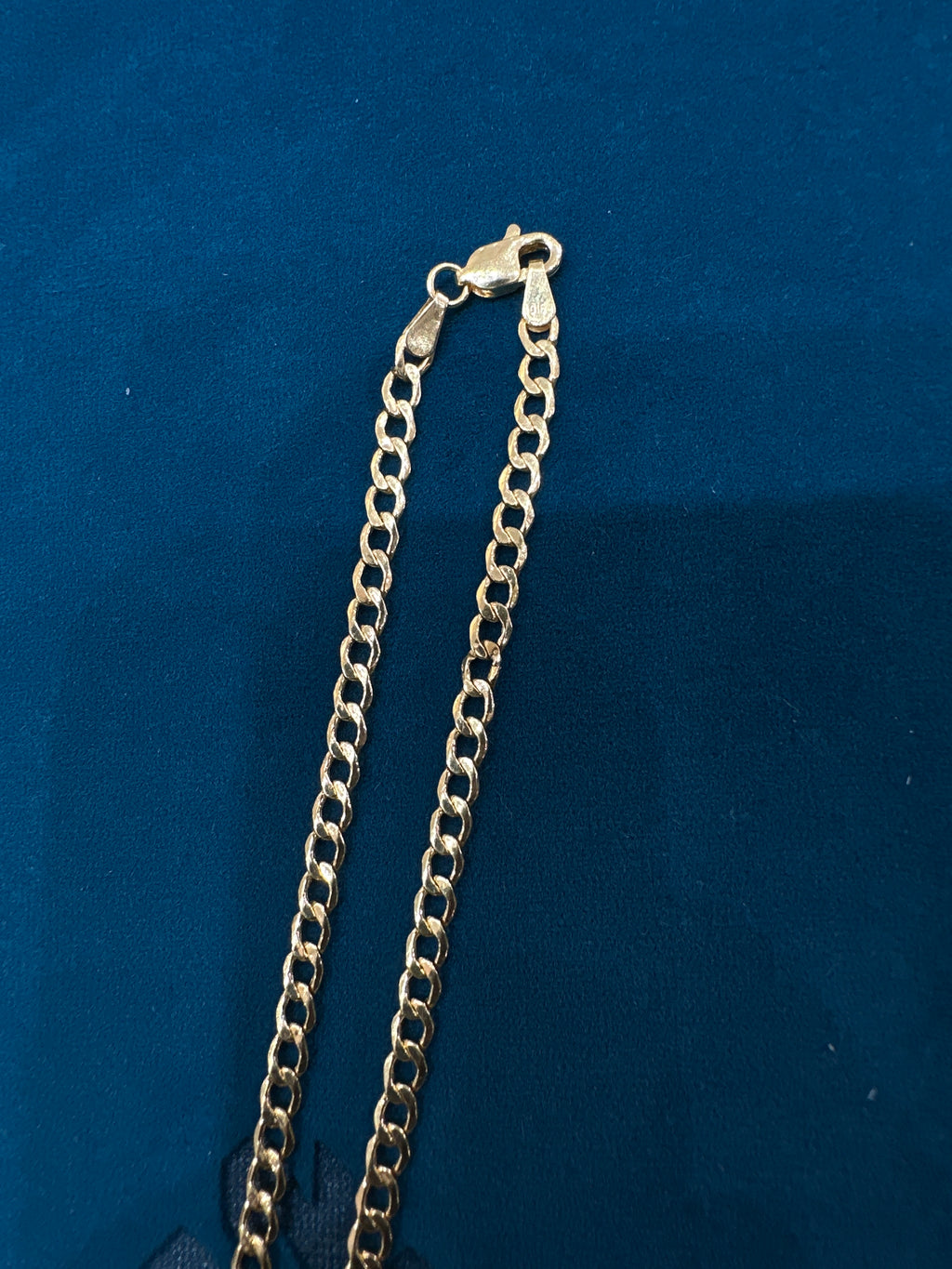 22K Gold Chain (cubin design)