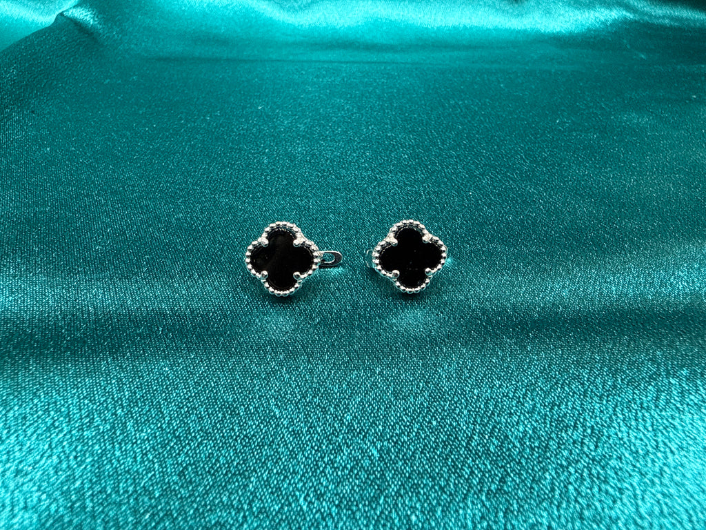 Women’s Fancy Clover Silver Earrings