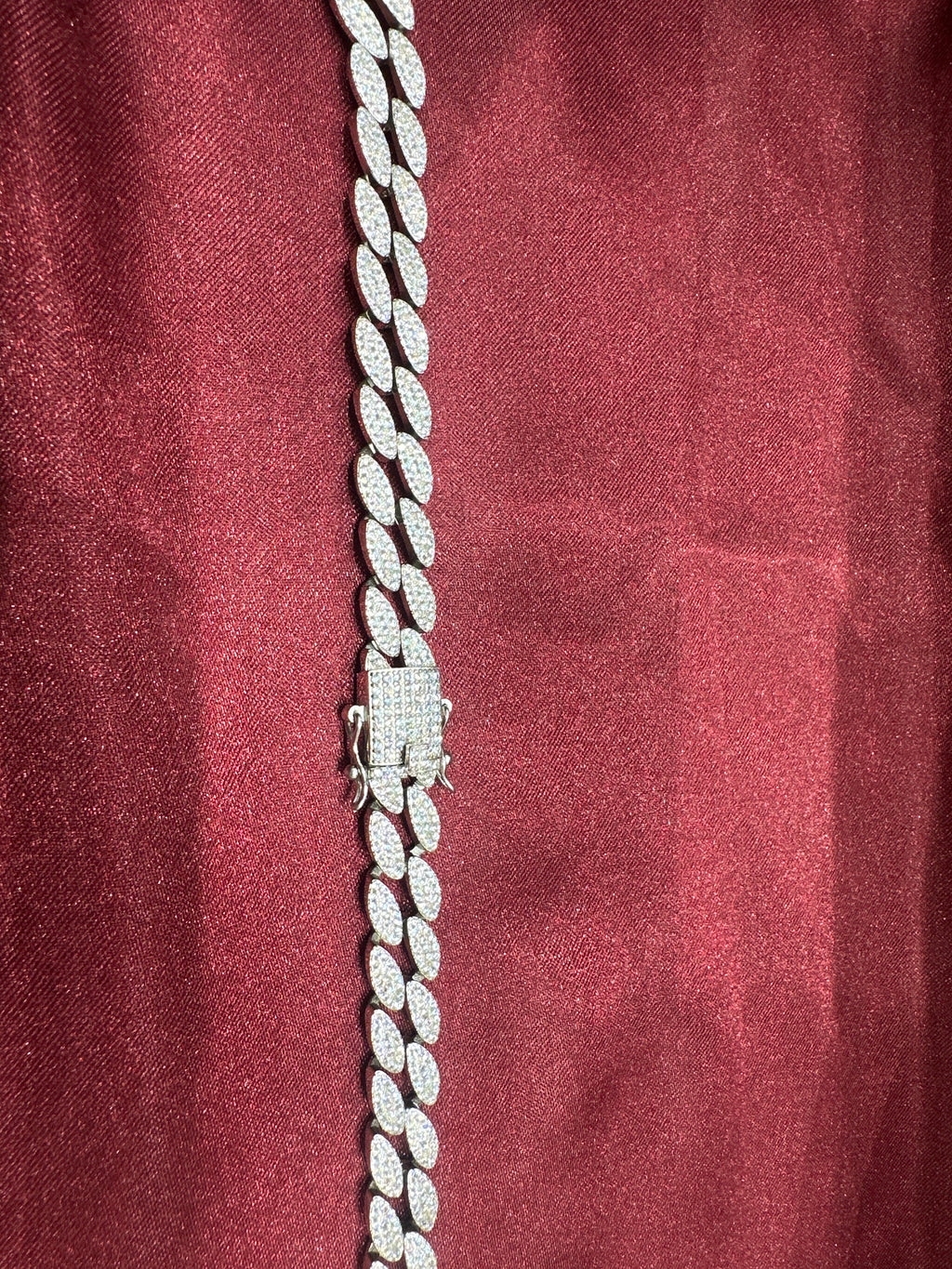 Men’s iced out silver 925 chain W/ CZ diamonds (8mm)