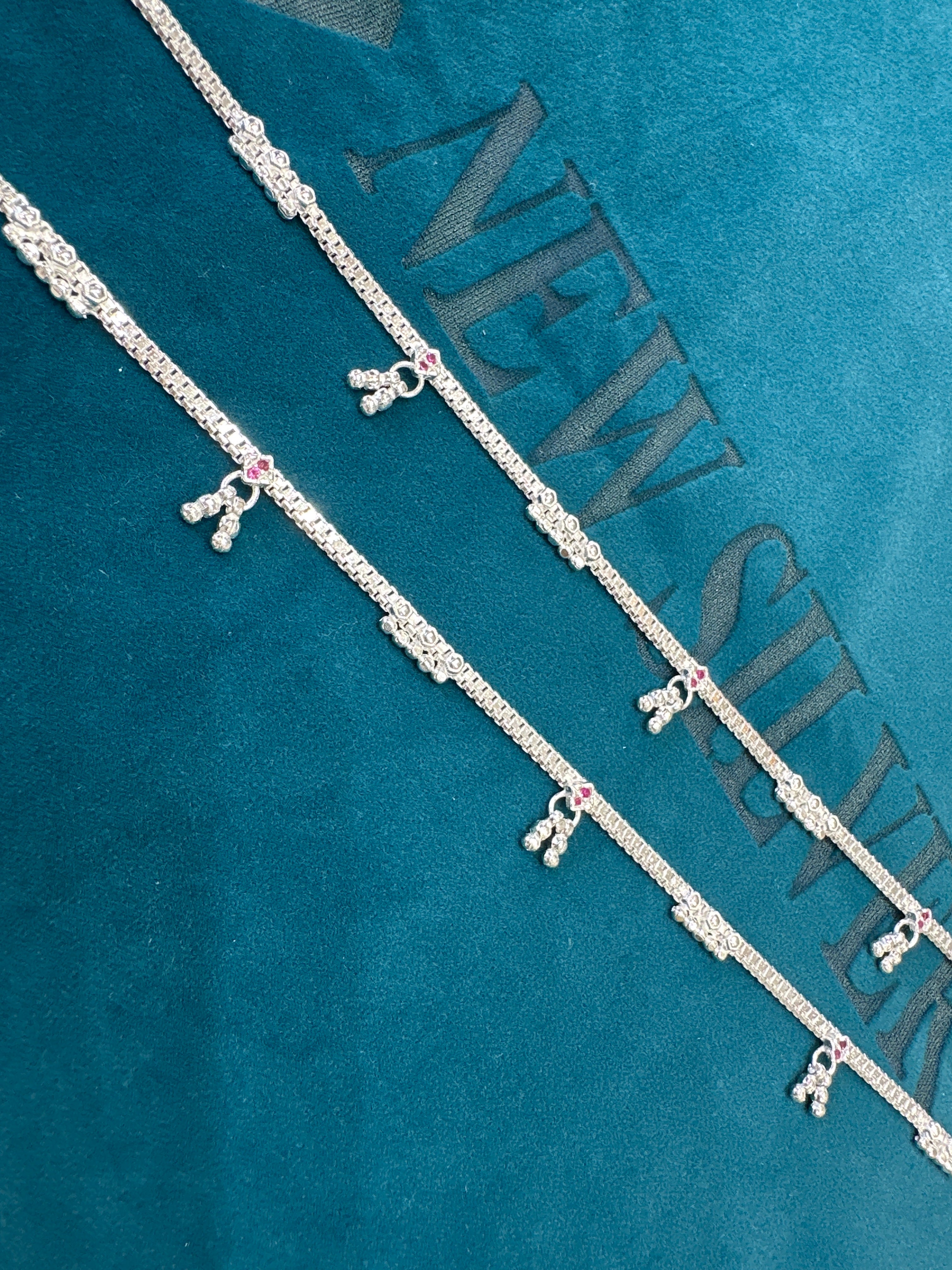 Women’s Fancy/Traditional Silver Anklet