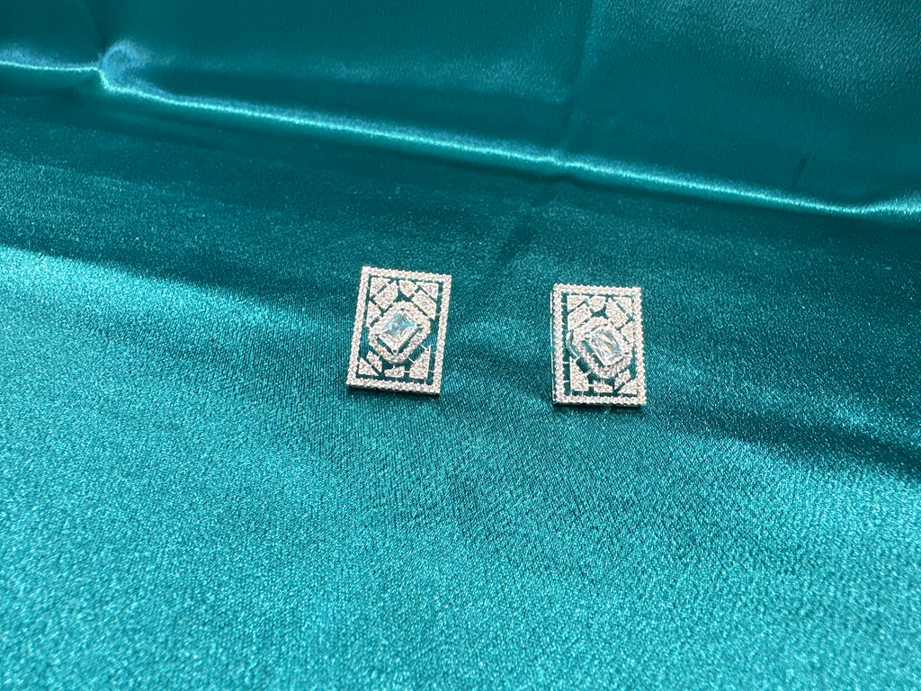 Women’s Fancy Silver pendant set