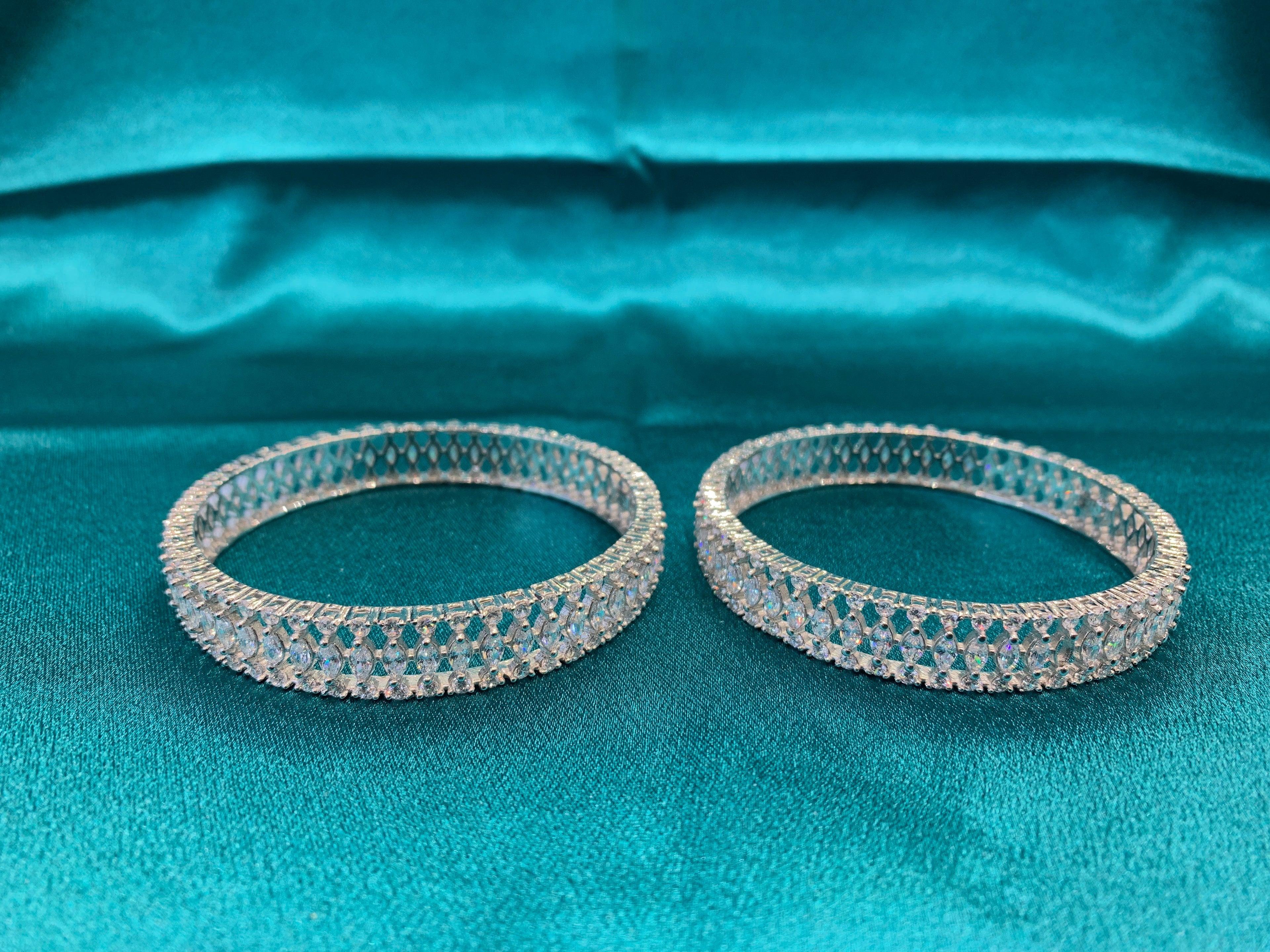 Elegant CZ diamond silver bangles with high quality White CZ diamonds