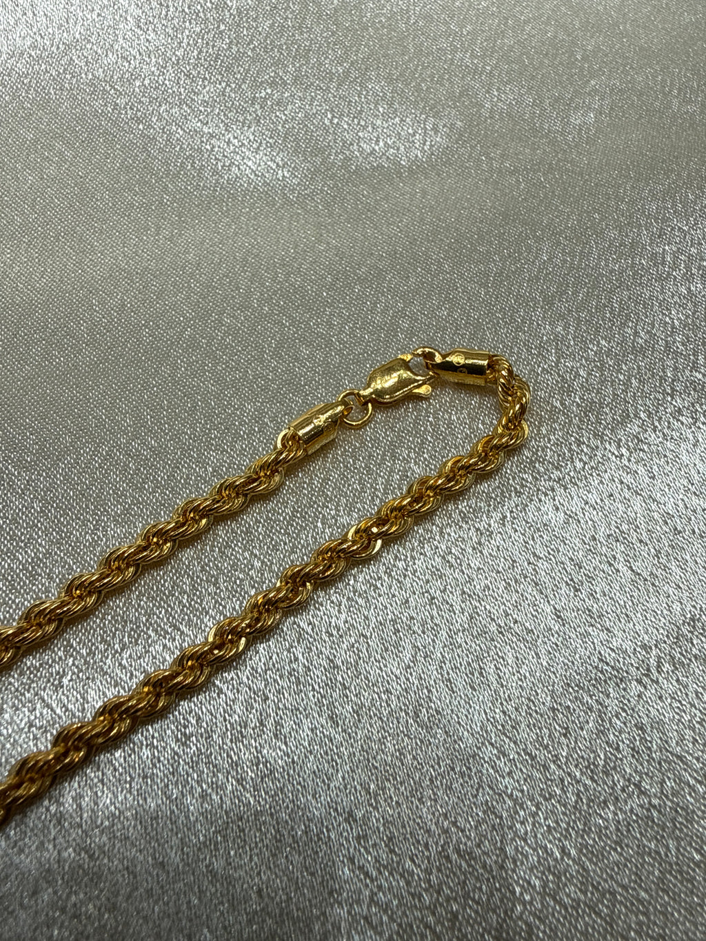 22K Gold Chain (Hollow Rope Design)