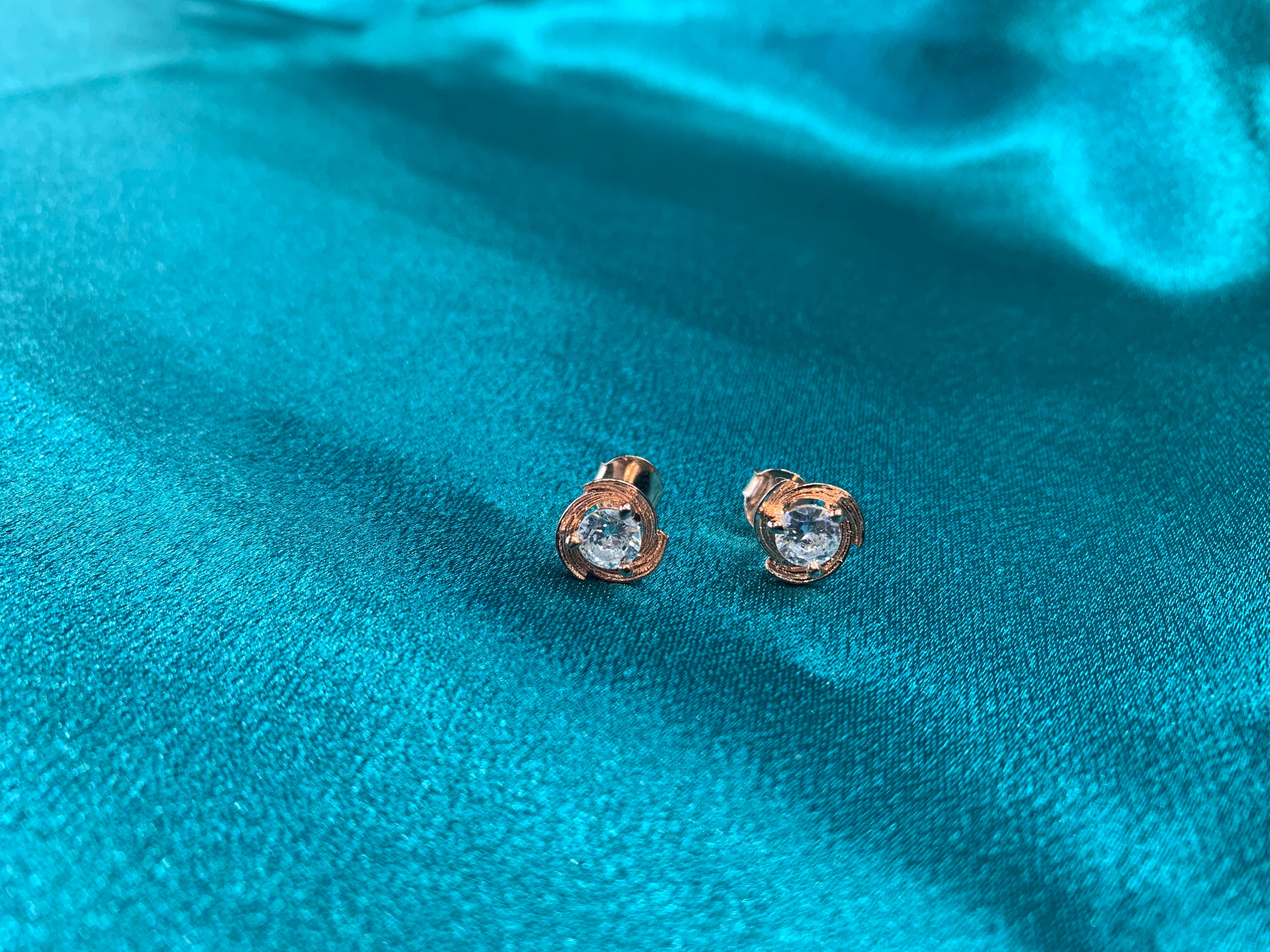 Women’s Fancy rose gold plated Silver Earrings