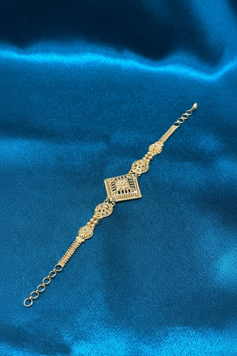 22K Gold Traditional Ladies bracelet