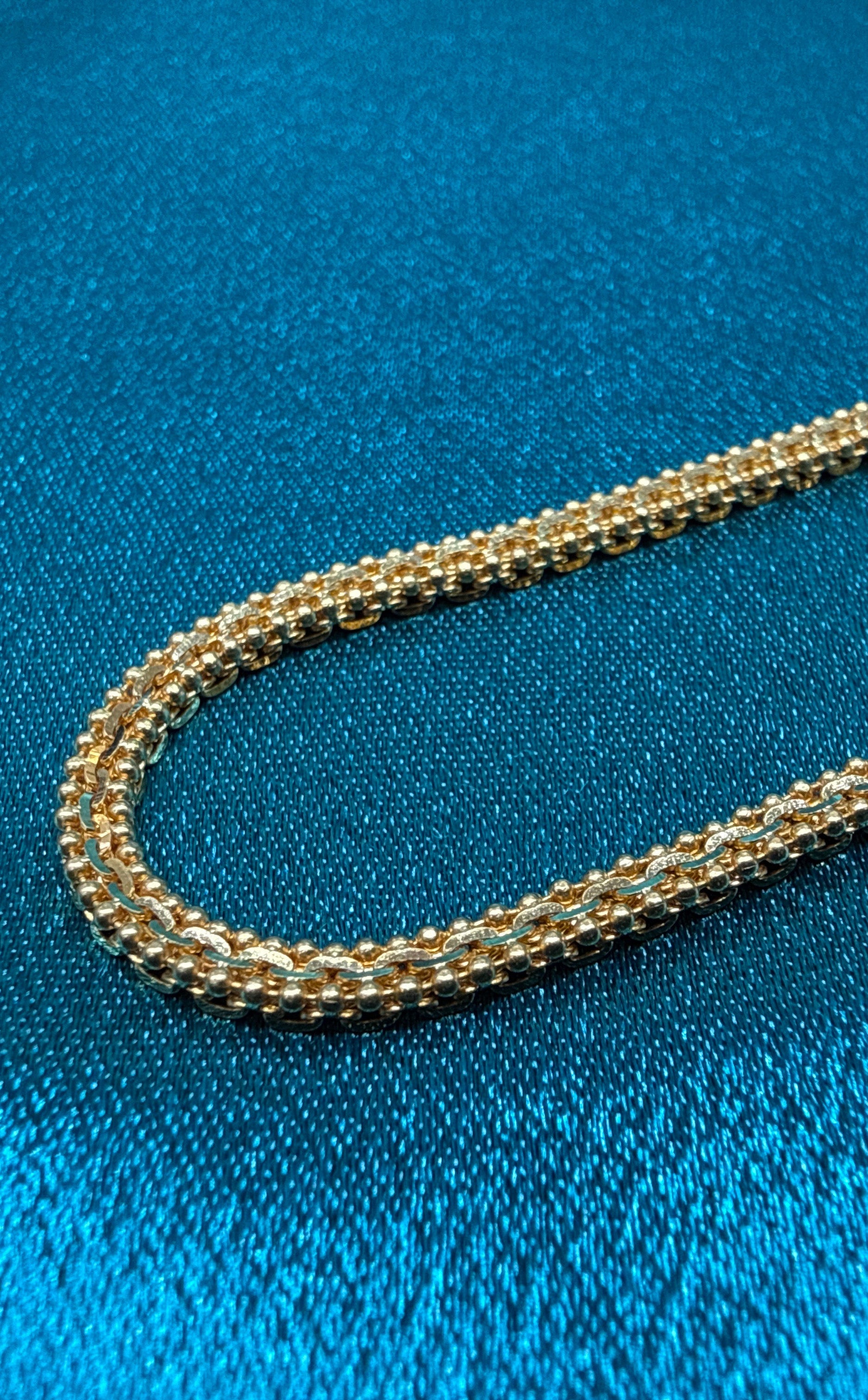 22K Gold Chain (Flat Popcorn Design)