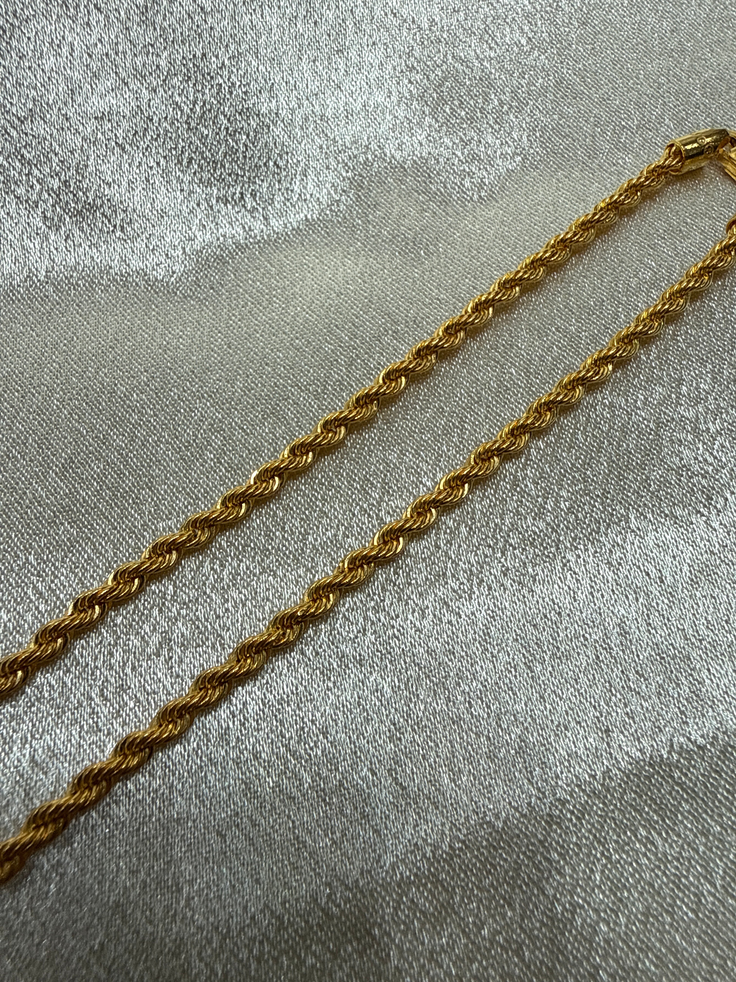 22K Gold Chain (Hollow Rope Design)