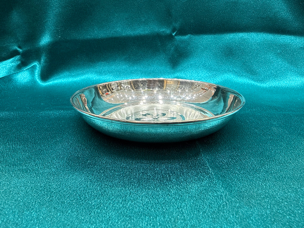 Designer Silver Plate (4.5 inch)