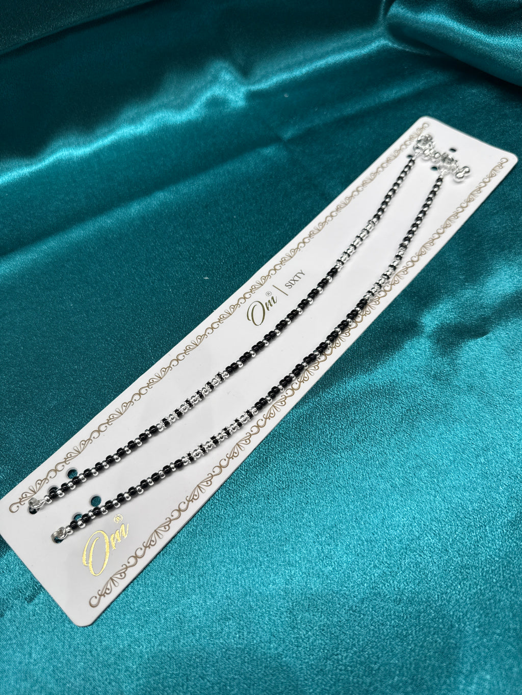 Women’s Fancy/Traditional Silver Black Beads Anklet