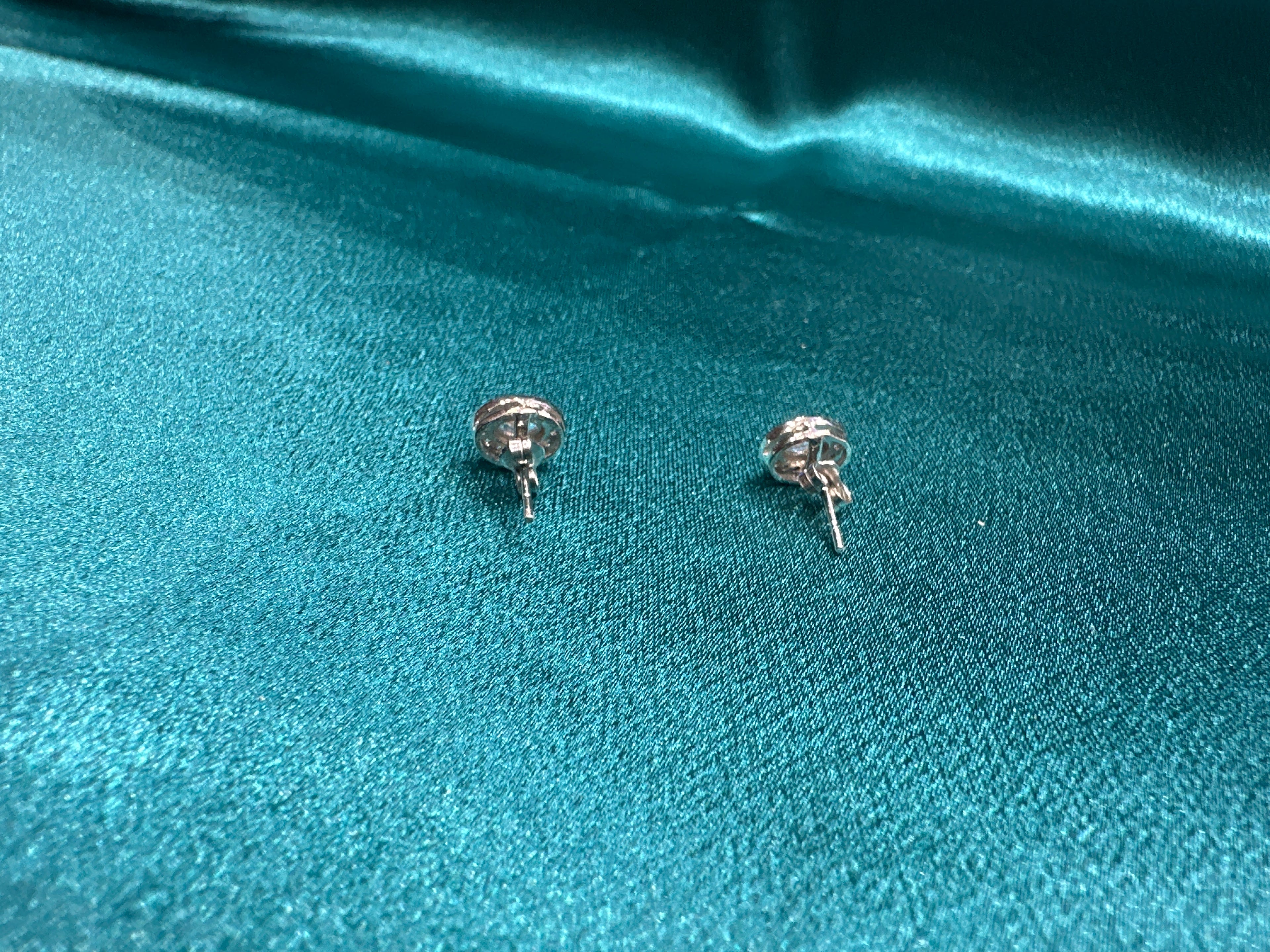 Women’s Fancy Silver pendant set