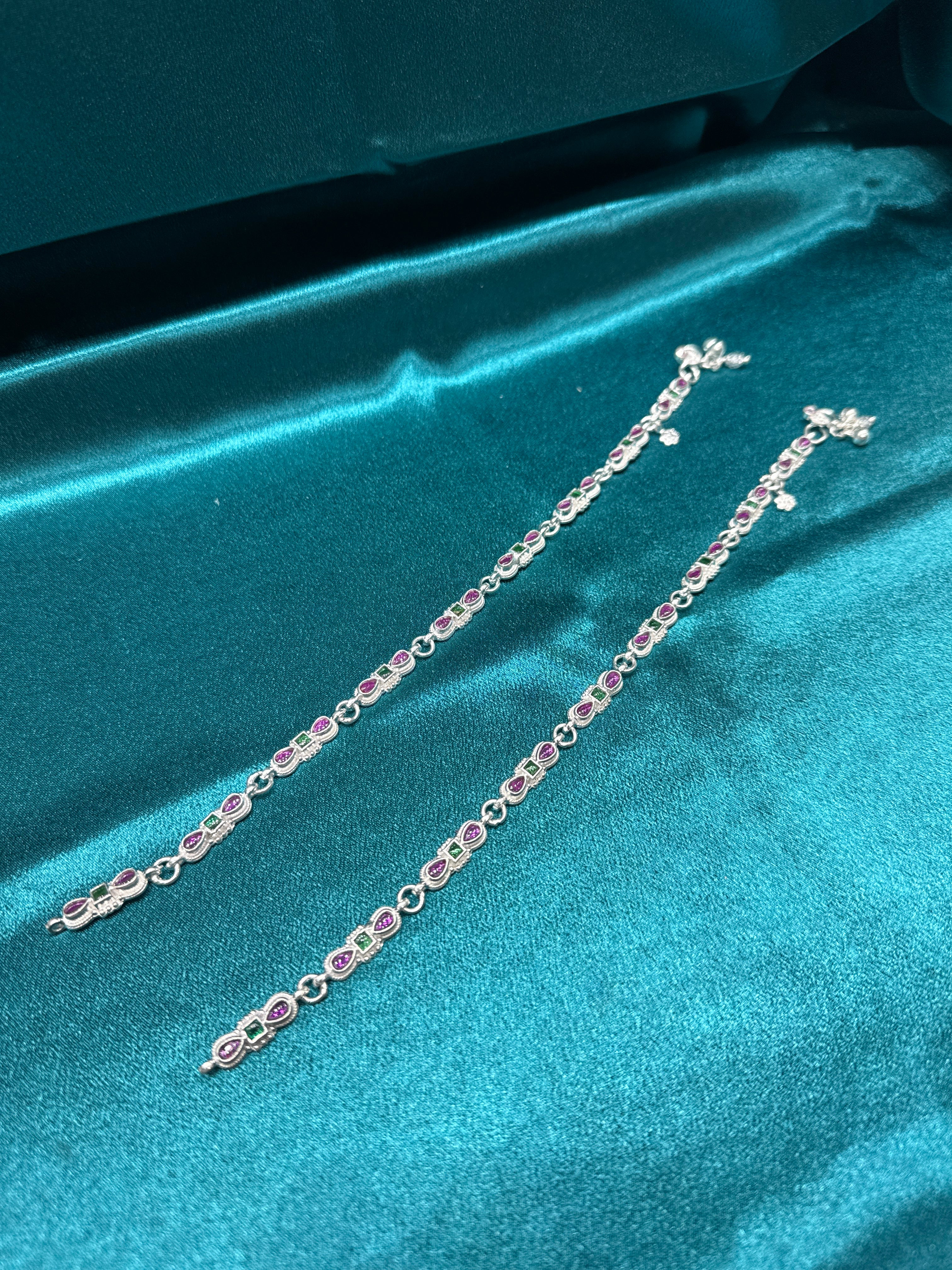 Women’s Fancy/Traditional Silver Anklet