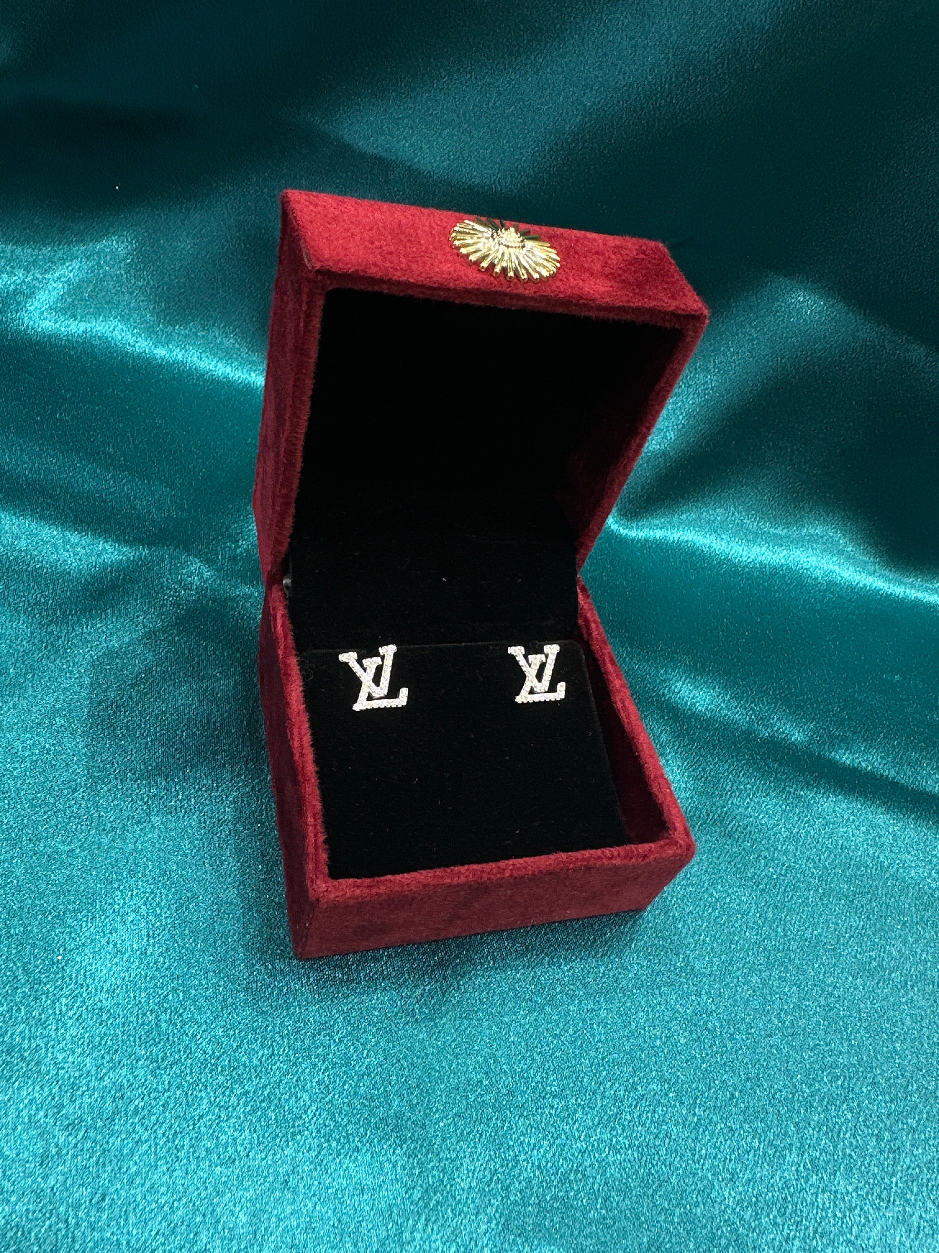 Women’s Fancy Silver Earrings