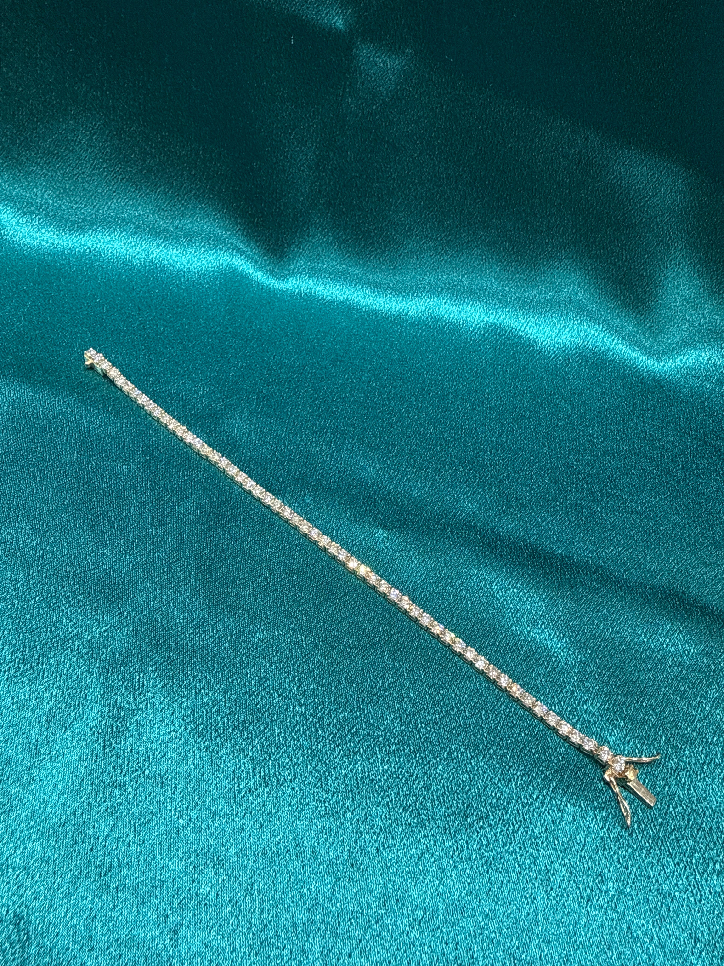 VVS Diamond Tennis Bracelet 5 Carat (7”)