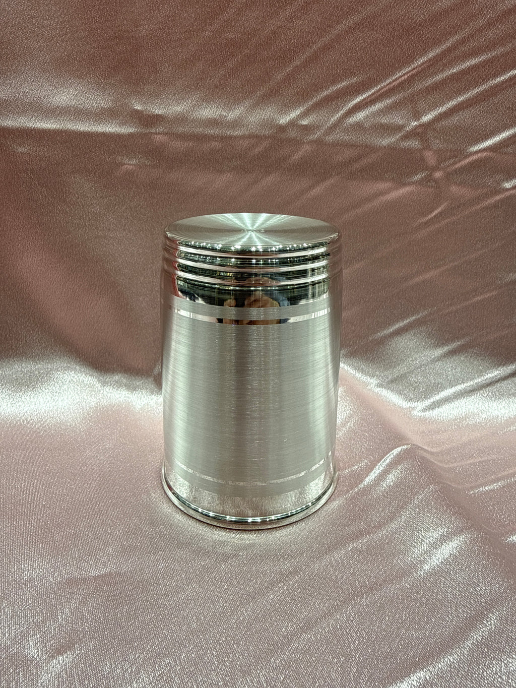 Medium weight plain silver glass