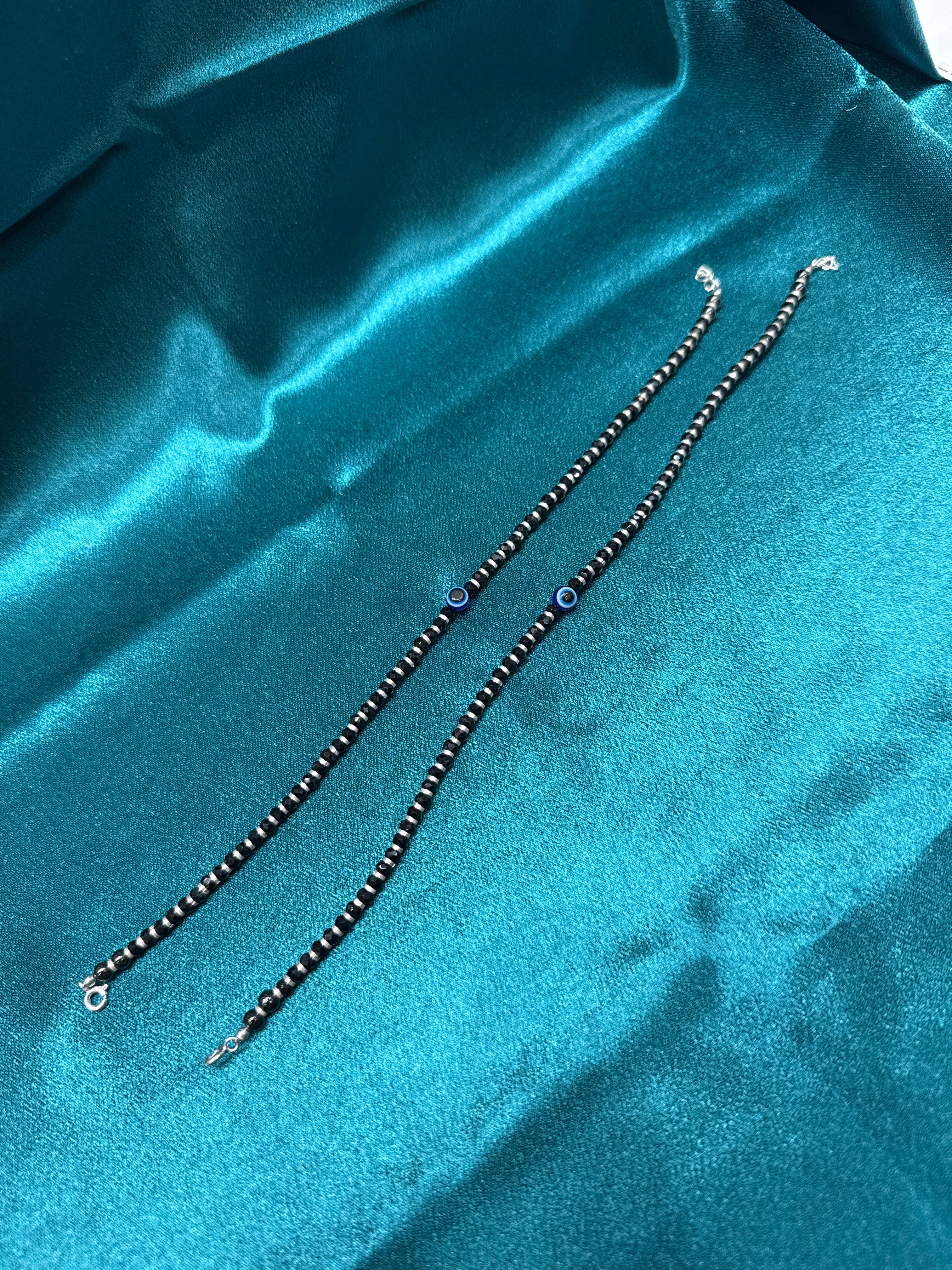 Women’s Fancy/Traditional Silver Black Beads Anklet