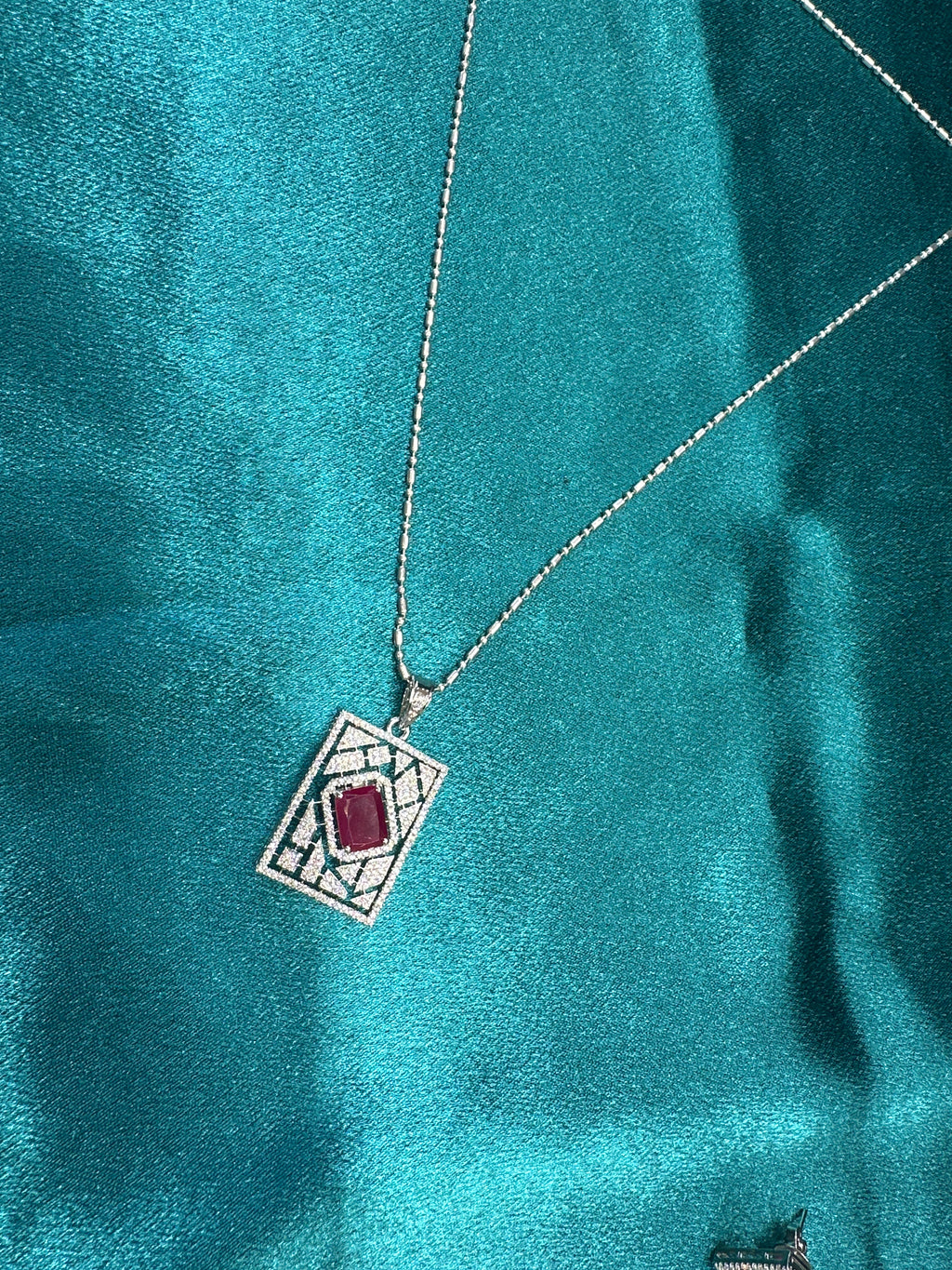 Women’s Fancy Silver pendant set