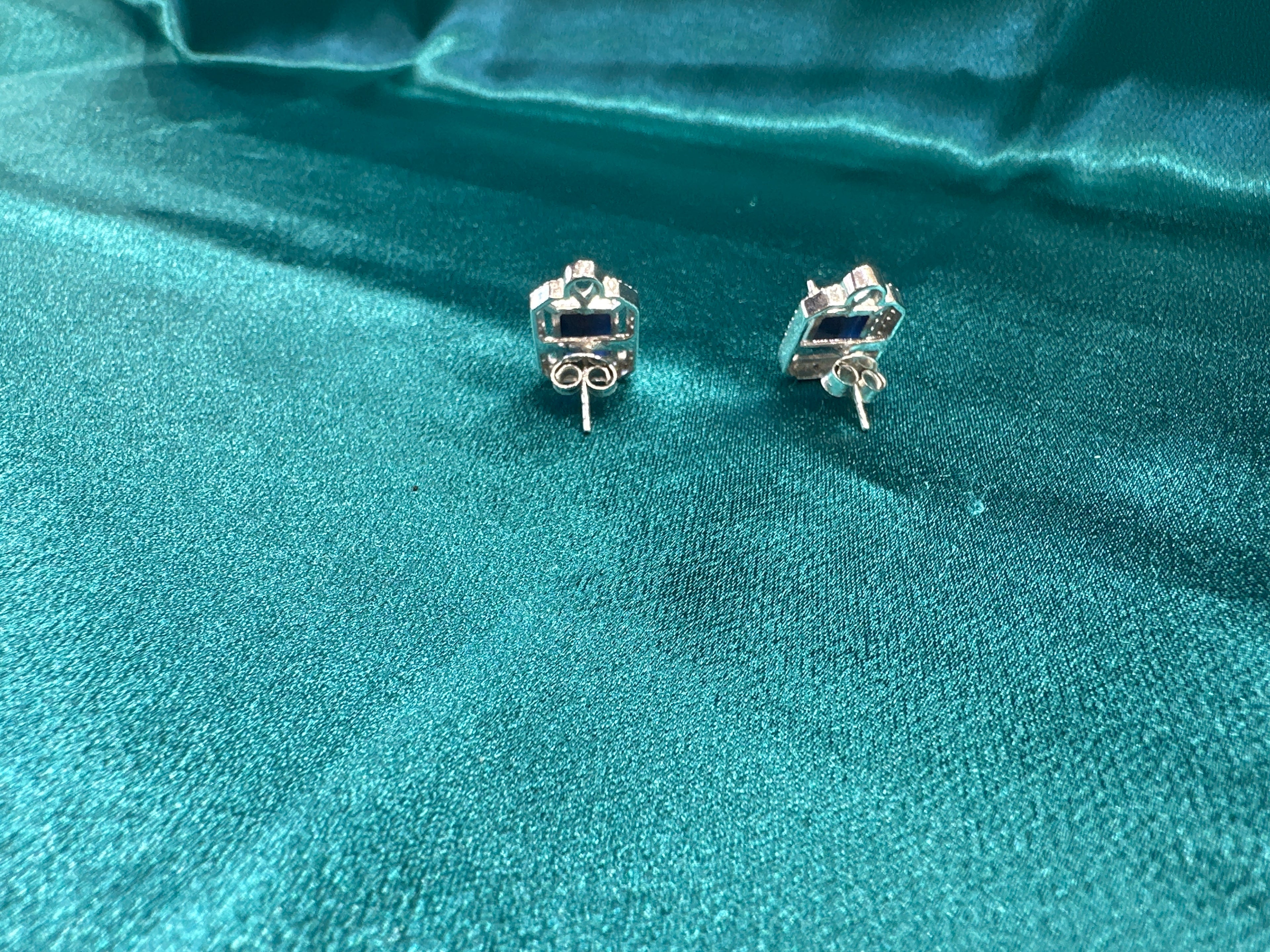 Women’s Fancy Silver pendant set