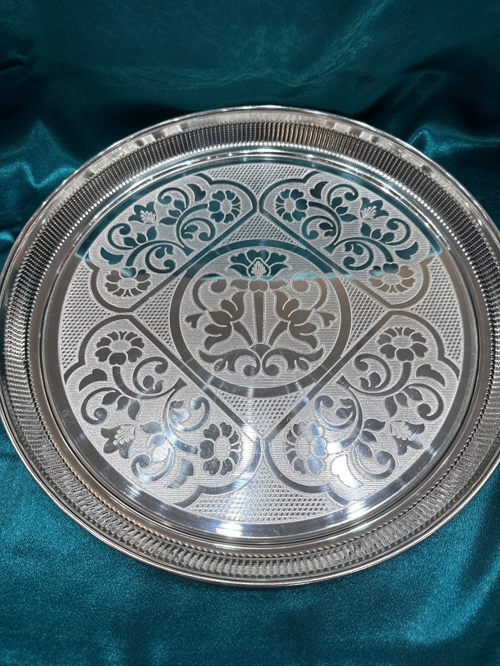 Designer Silver Plate (12 inch)