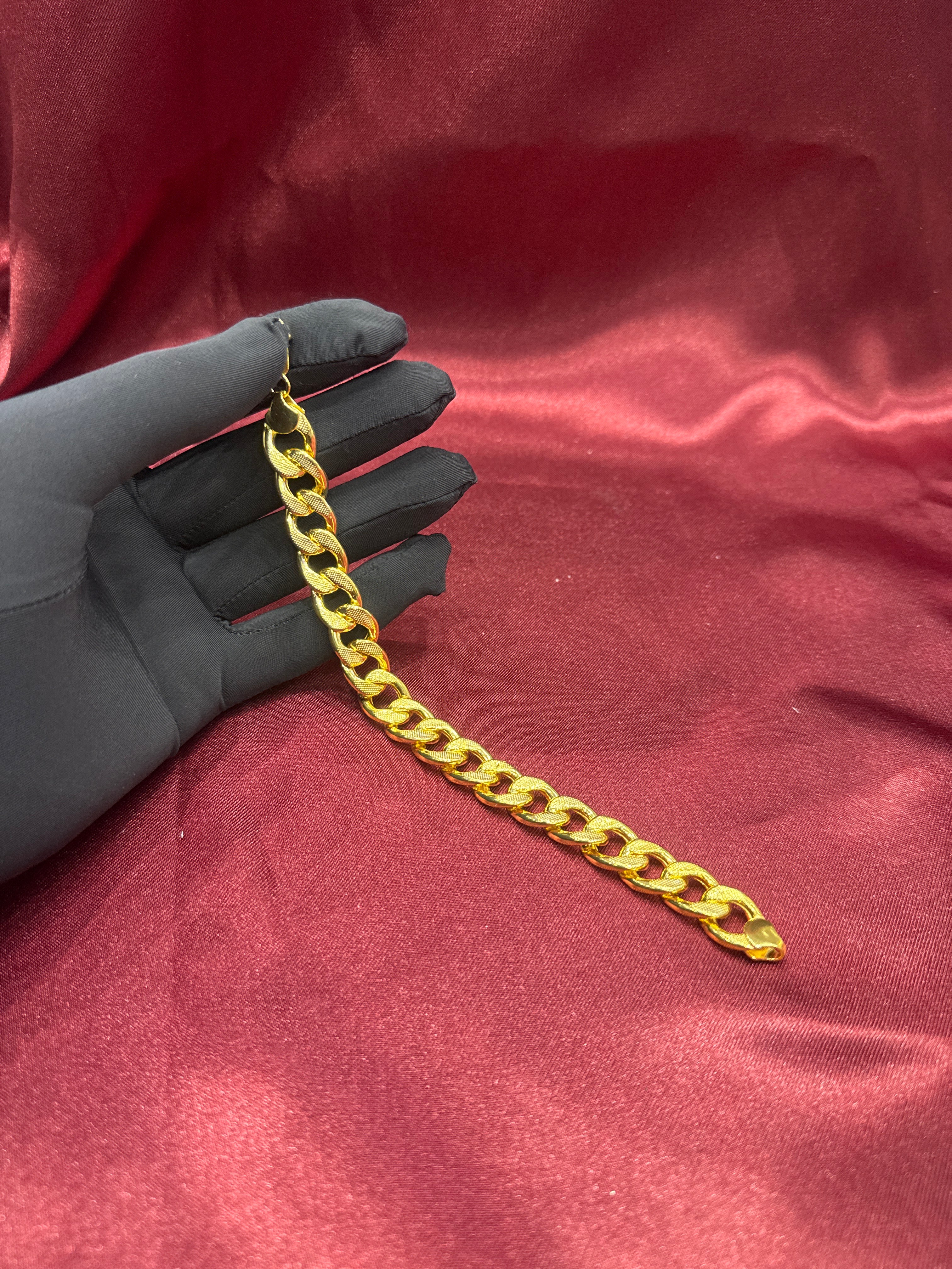 Men’s Light Weight Gold Plated Silver Cuban Link Bracelet