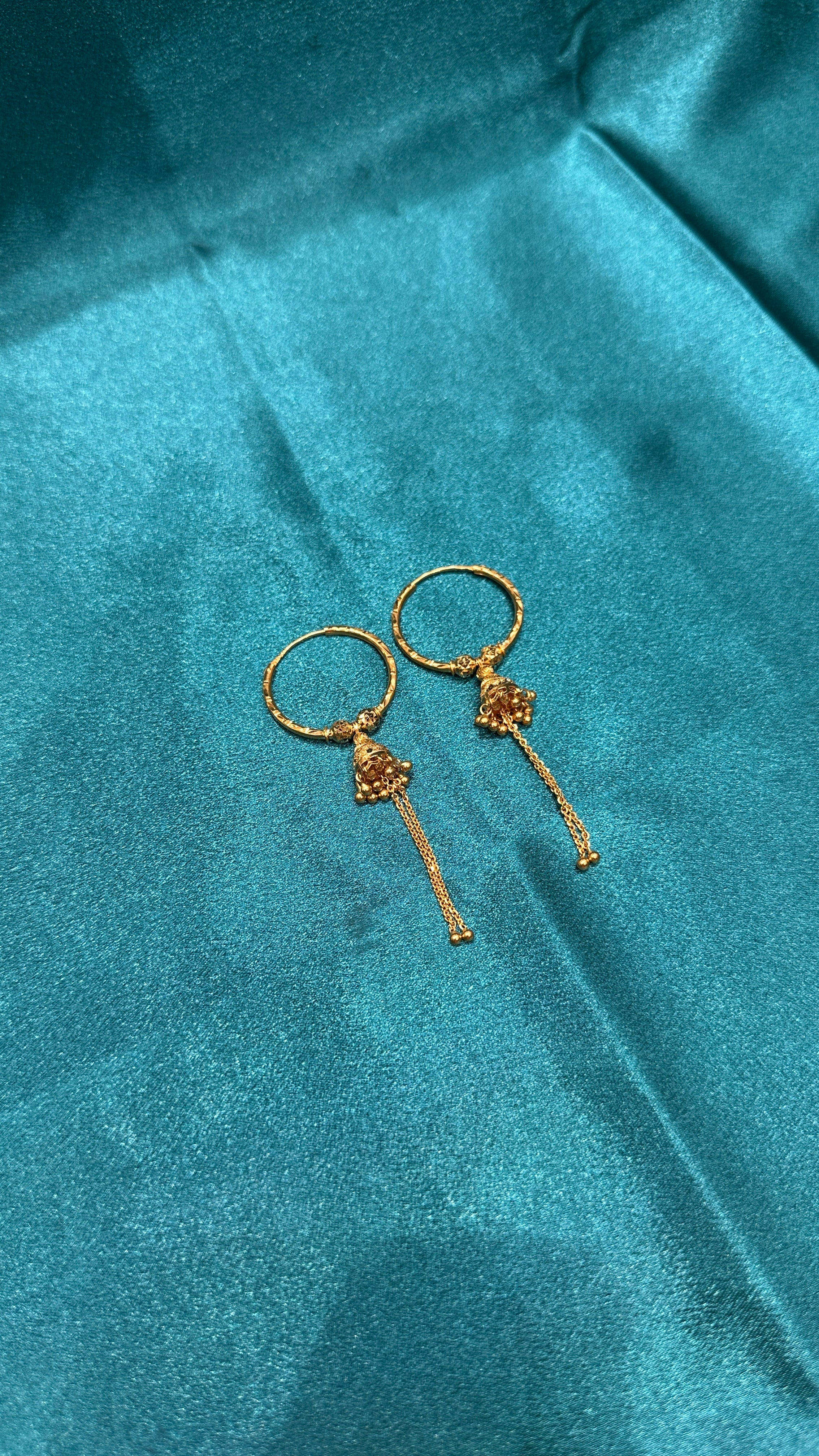 22k Gold Hoops ( Hanging chain )