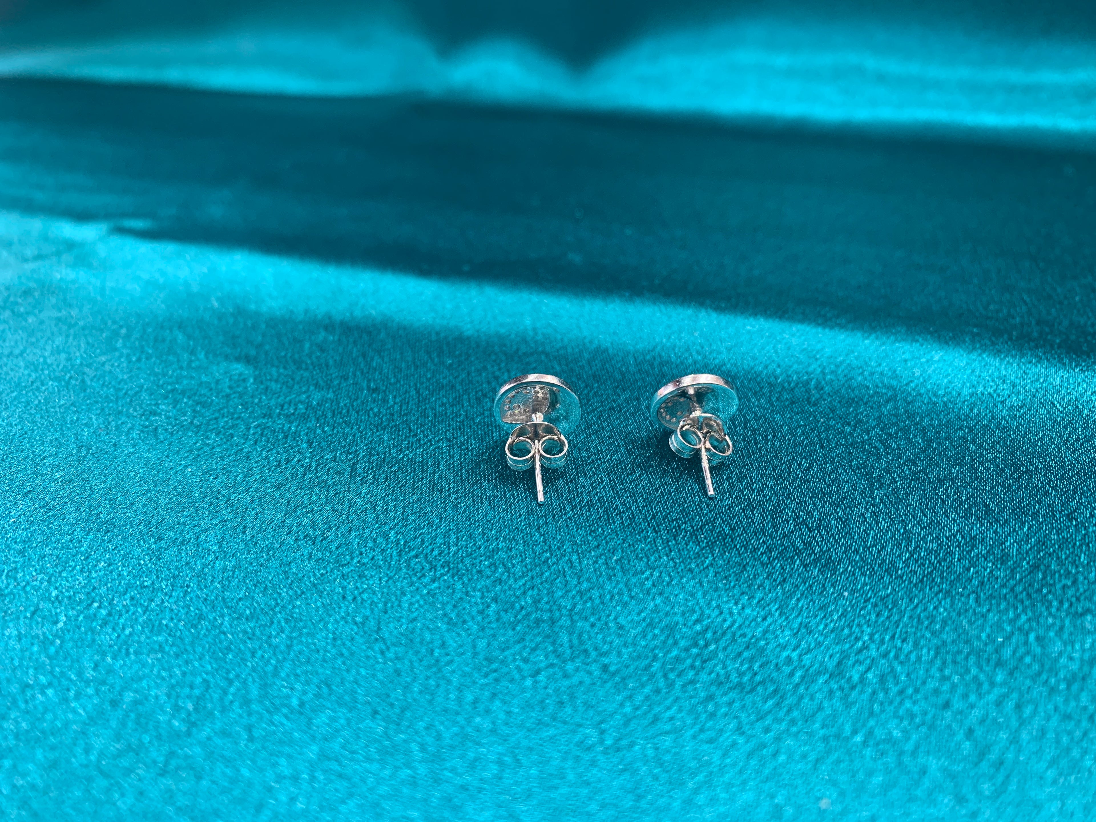 Women’s Fancy Silver pendant set