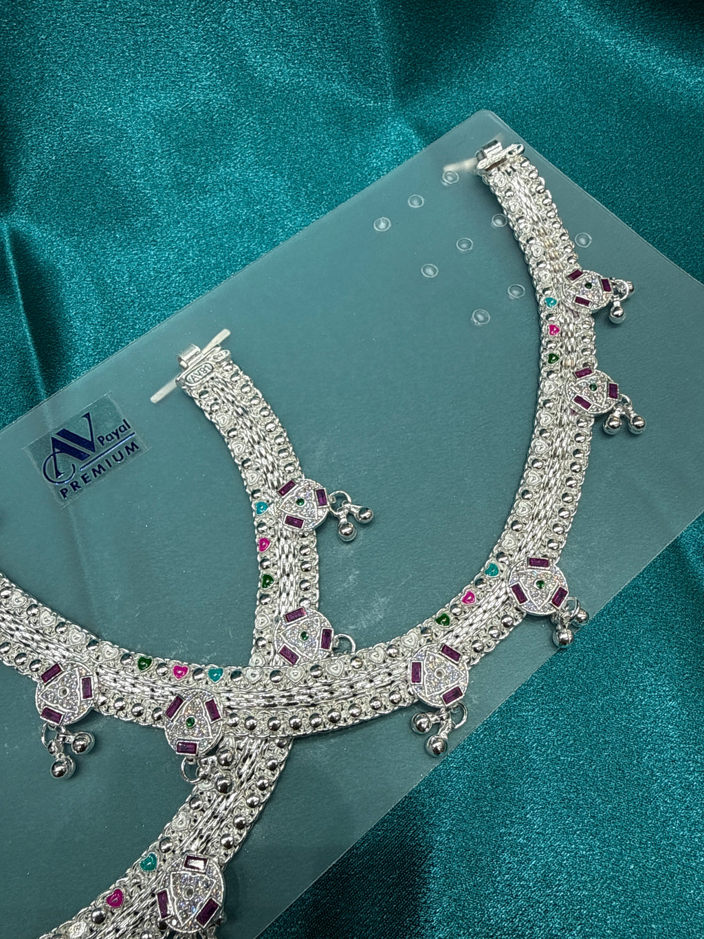 Women’s Traditional Heavy Weight Silver Anklet