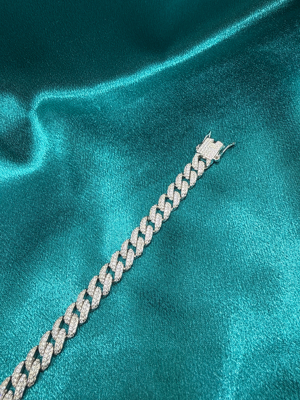 Men’s iced out silver 925 bracelet w/ CZ diamonds (8mm)