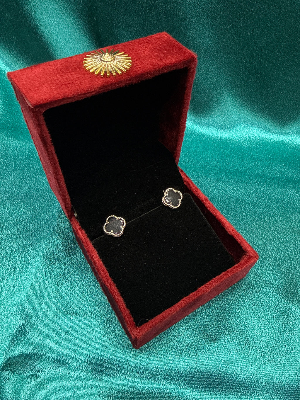 Women’s Fancy Clover Silver Earrings