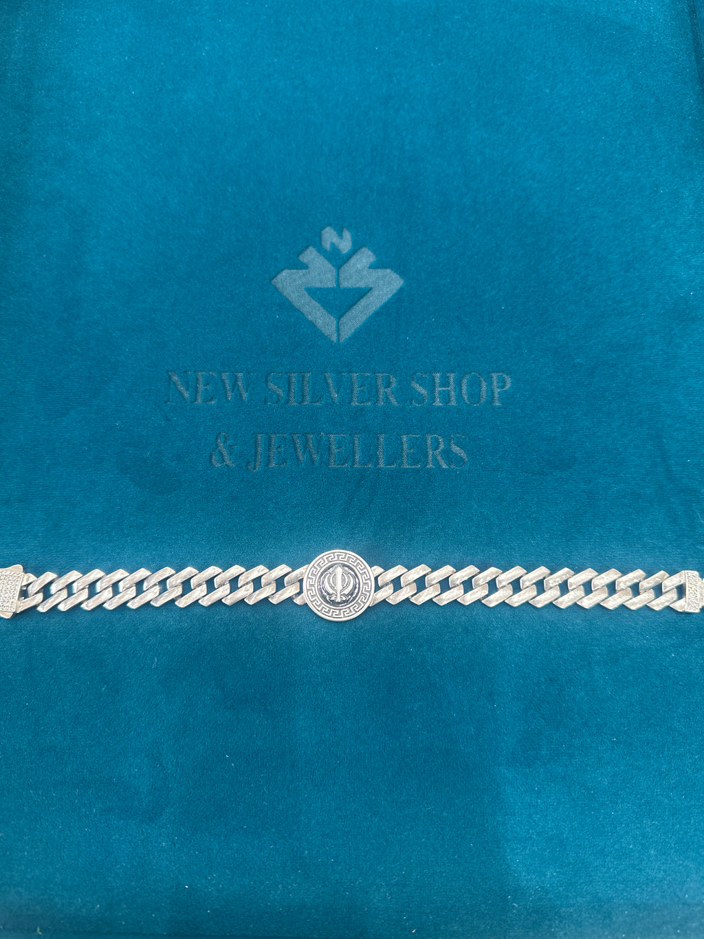 Men’s Designer Silver Bracelet (11mm)