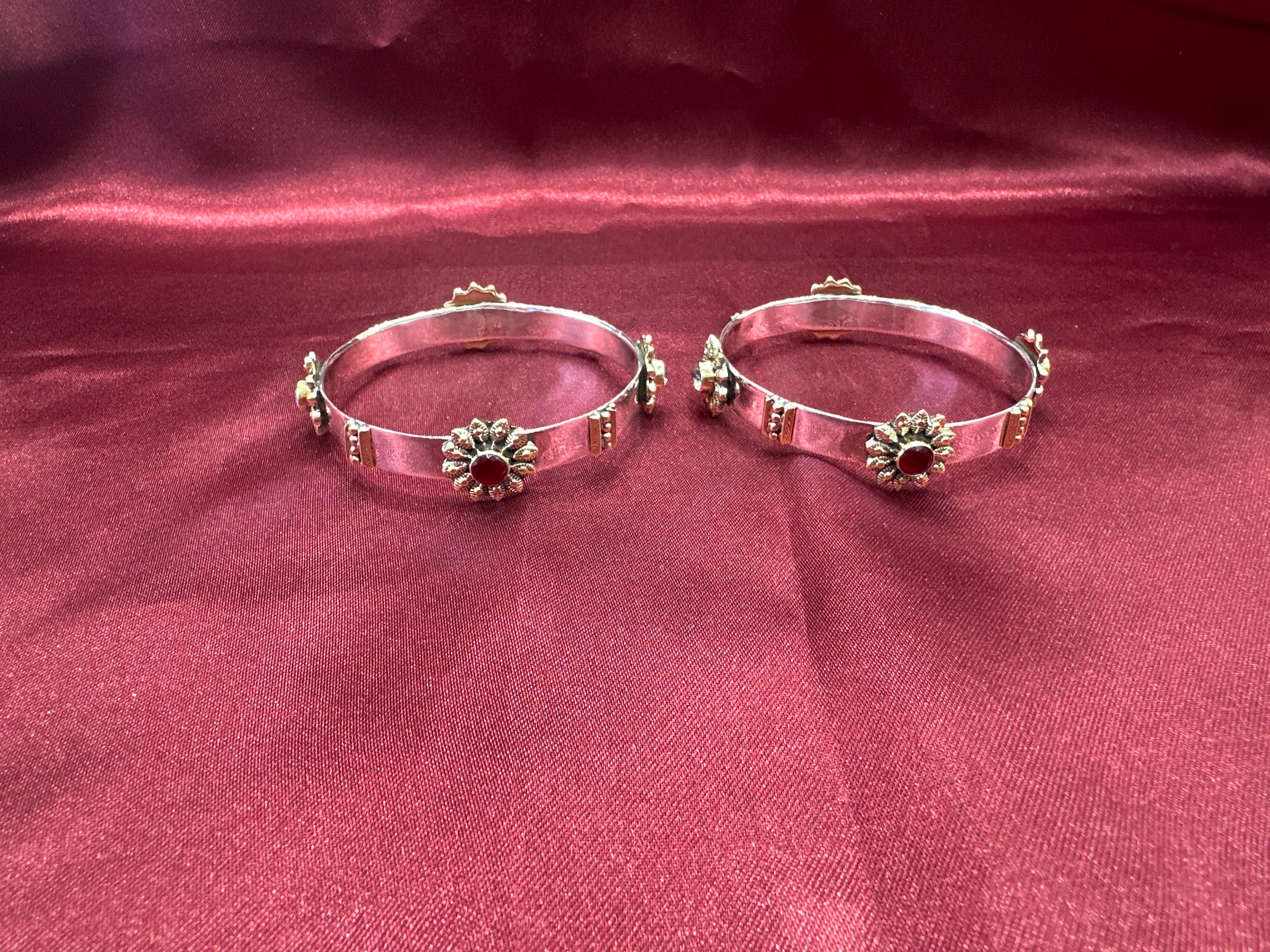 Antique Style Designer Silver Bangles