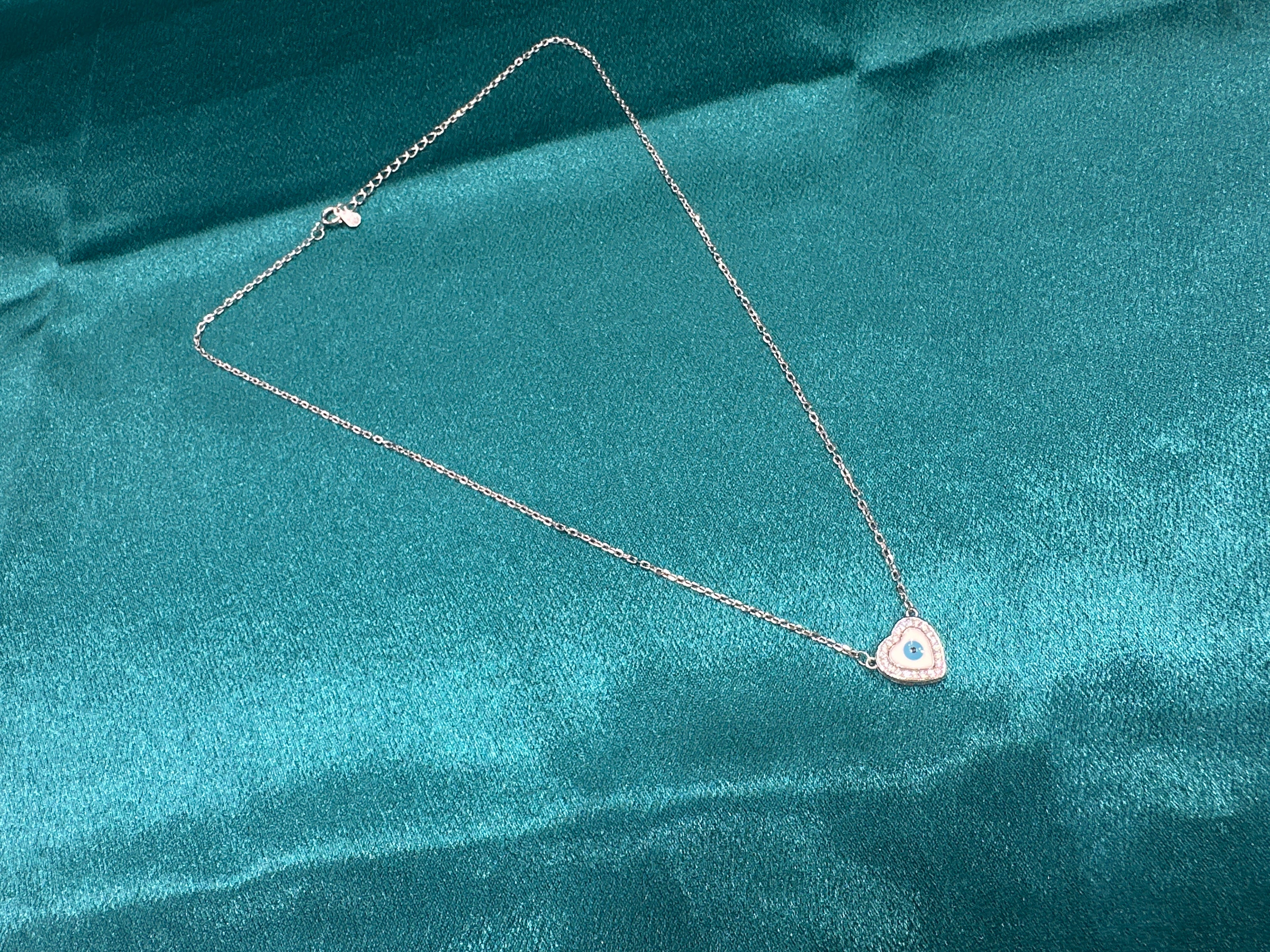 Women’s Fancy Silver pendant chain