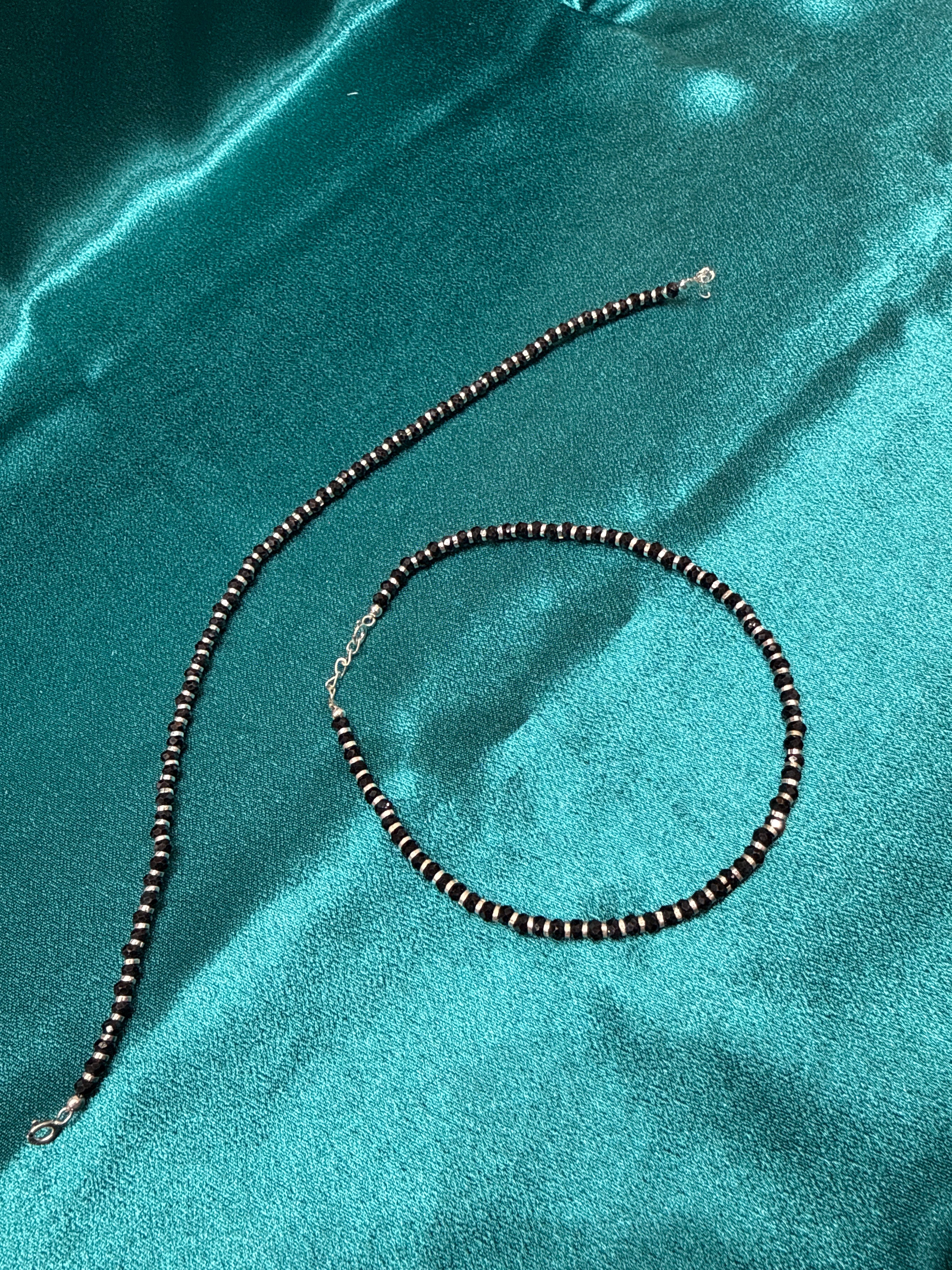 Women’s Fancy/Traditional Silver Black Beads Anklet