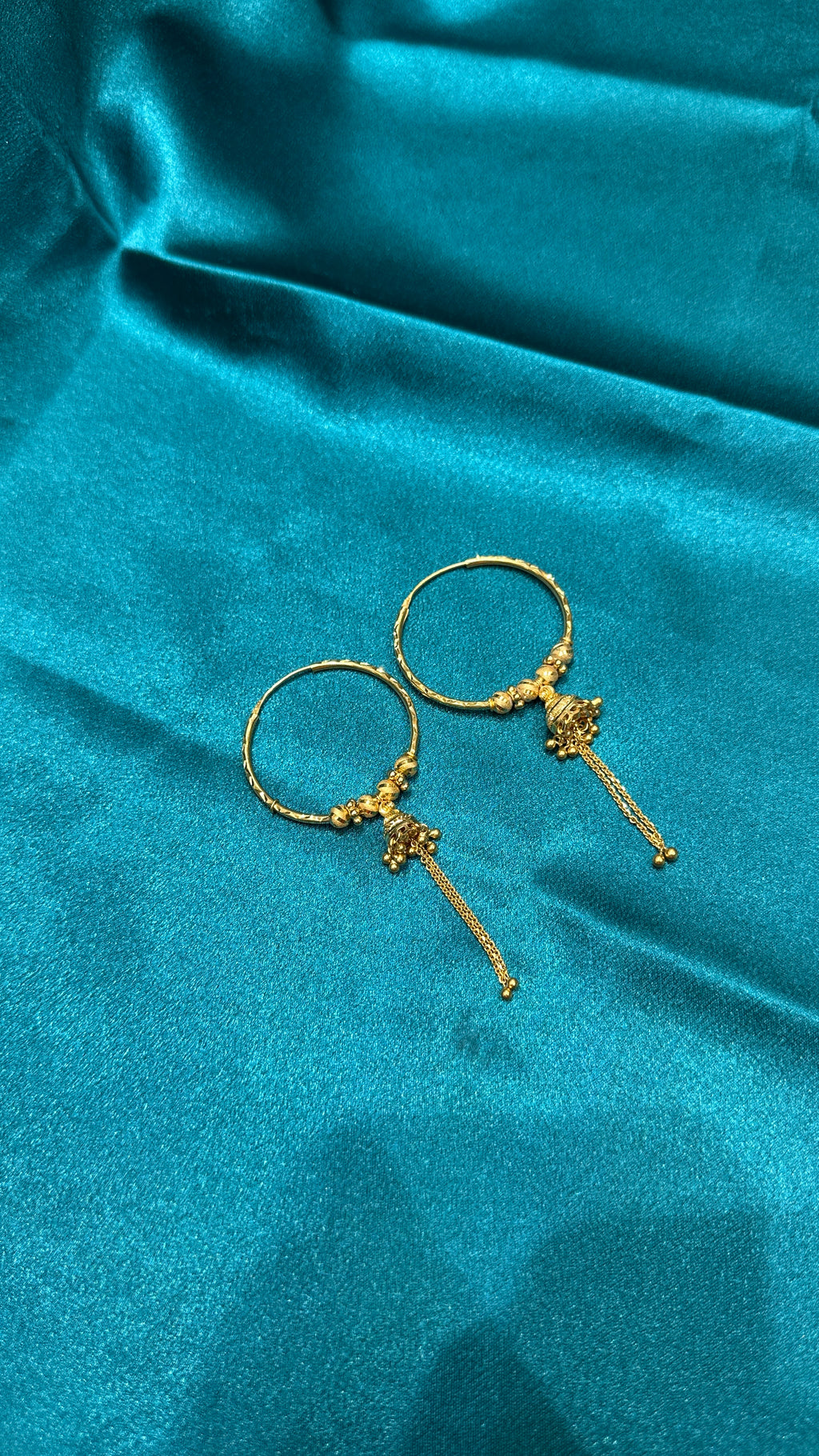 22k Gold Hoops ( Hanging chain )