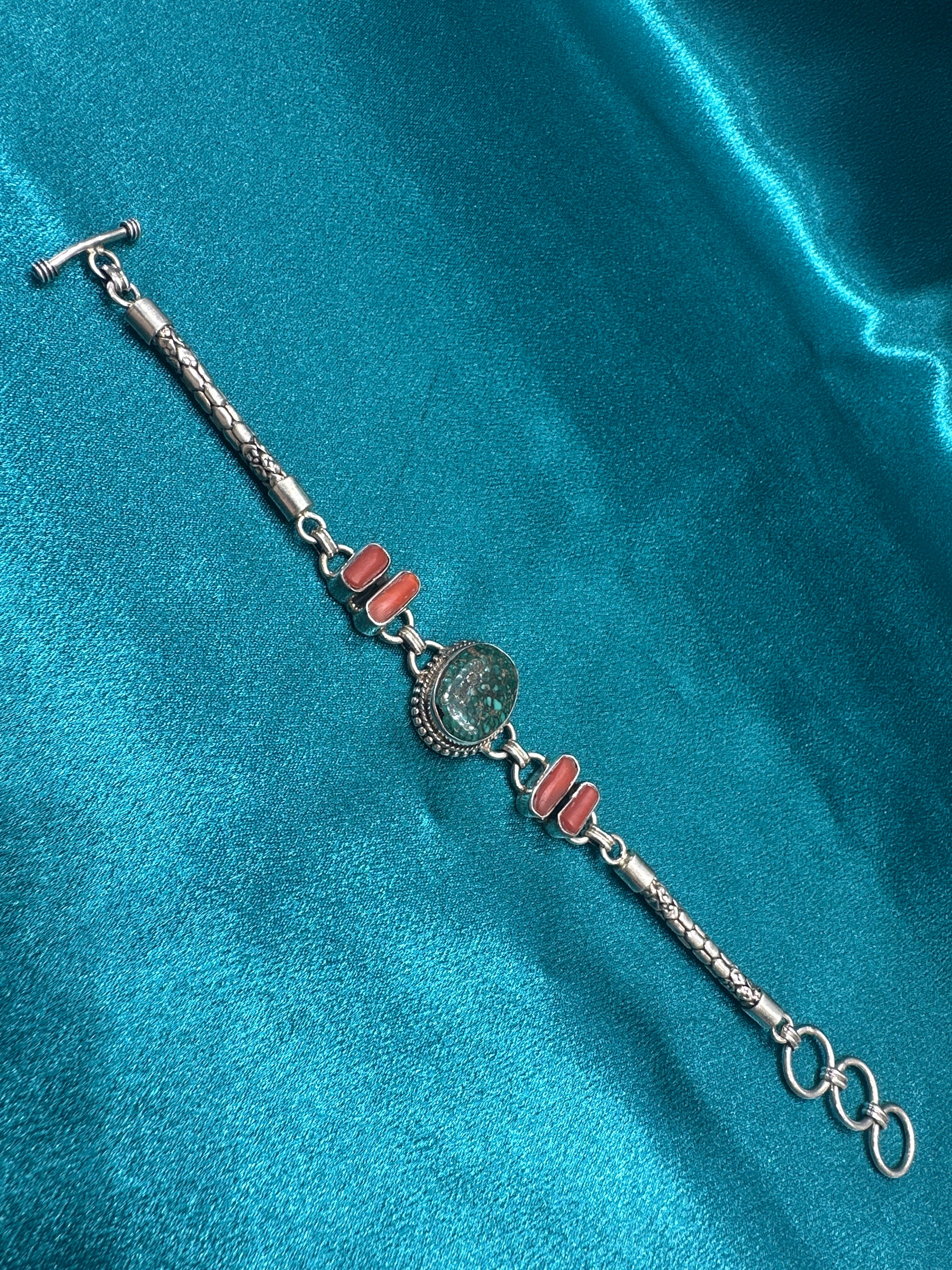 Antique Style Designer Silver bracelet